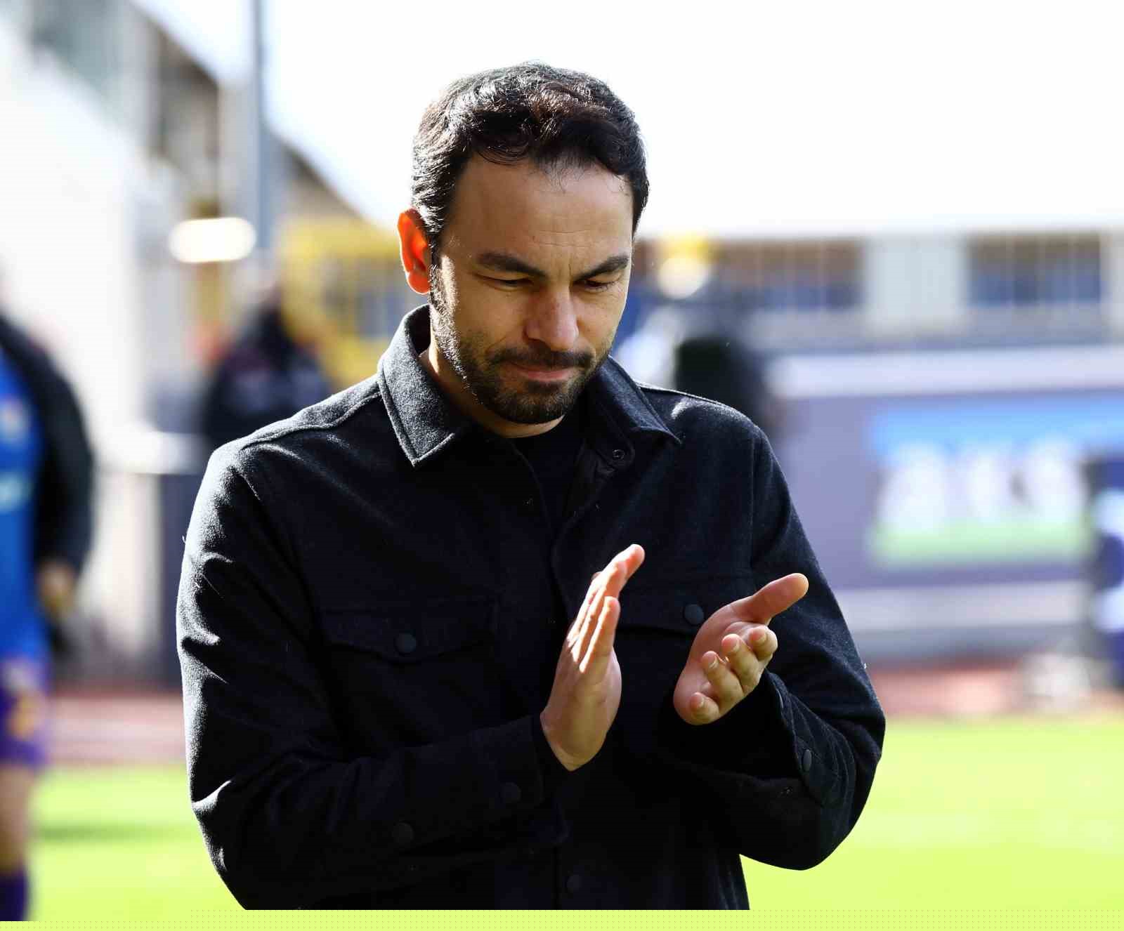 Trendyol Süper Lig: Eyüpspor: 0 - Kocaelispor: 1 (Maç devam ediyor)
