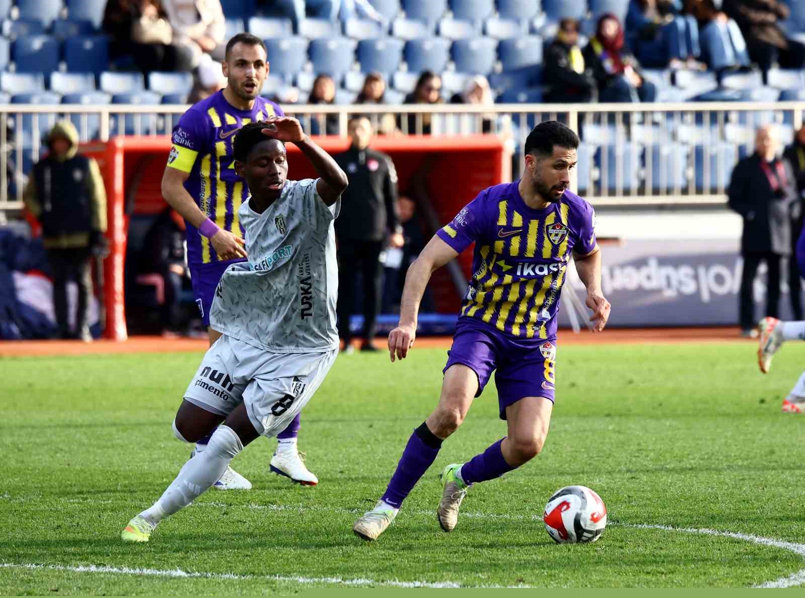 Trendyol Süper Lig: Eyüpspor: 0 - Kocaelispor: 1 (Maç sonucu)
