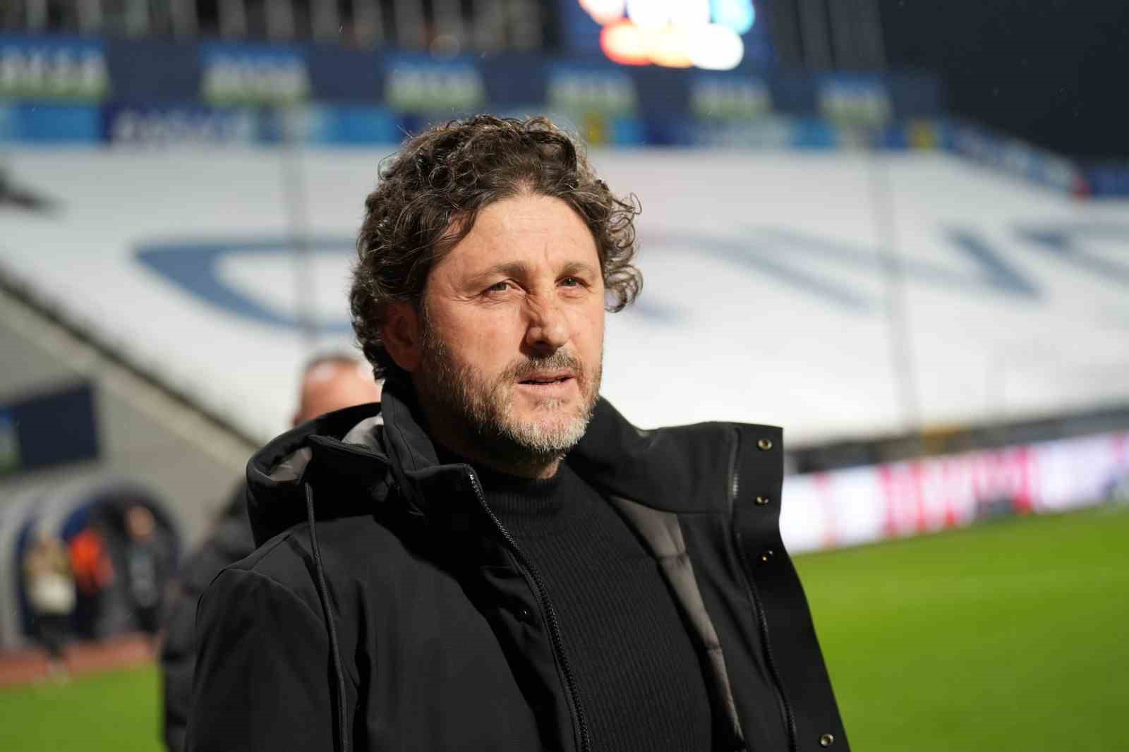 Trendyol Süper Lig: Eyüpspor: 0 - Trabzonspor: 0 (Maç devam ediyor)
