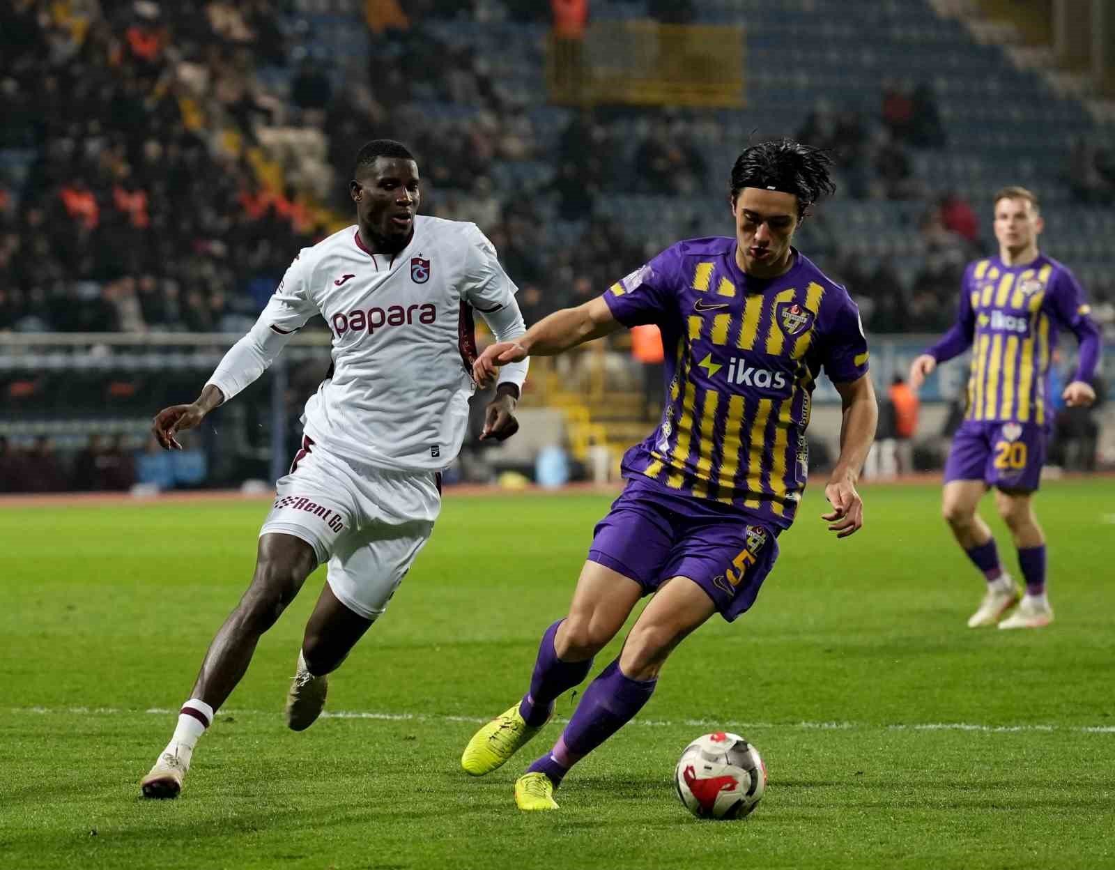 Trendyol Süper Lig: Eyüpspor: 0 - Trabzonspor: 1 (Maç sonucu)
