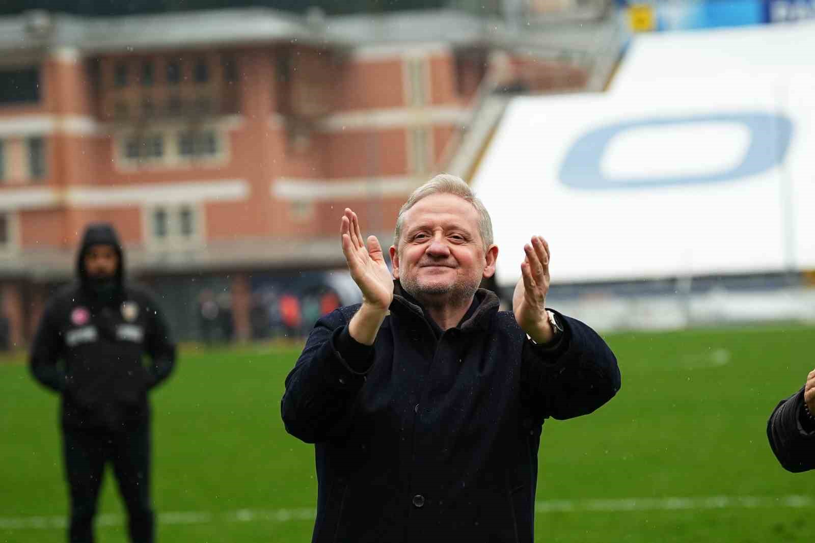 Trendyol Süper Lig: Eyüpspor: 1 - RAMS Başakşehir: 2 (Maç Sonucu)
