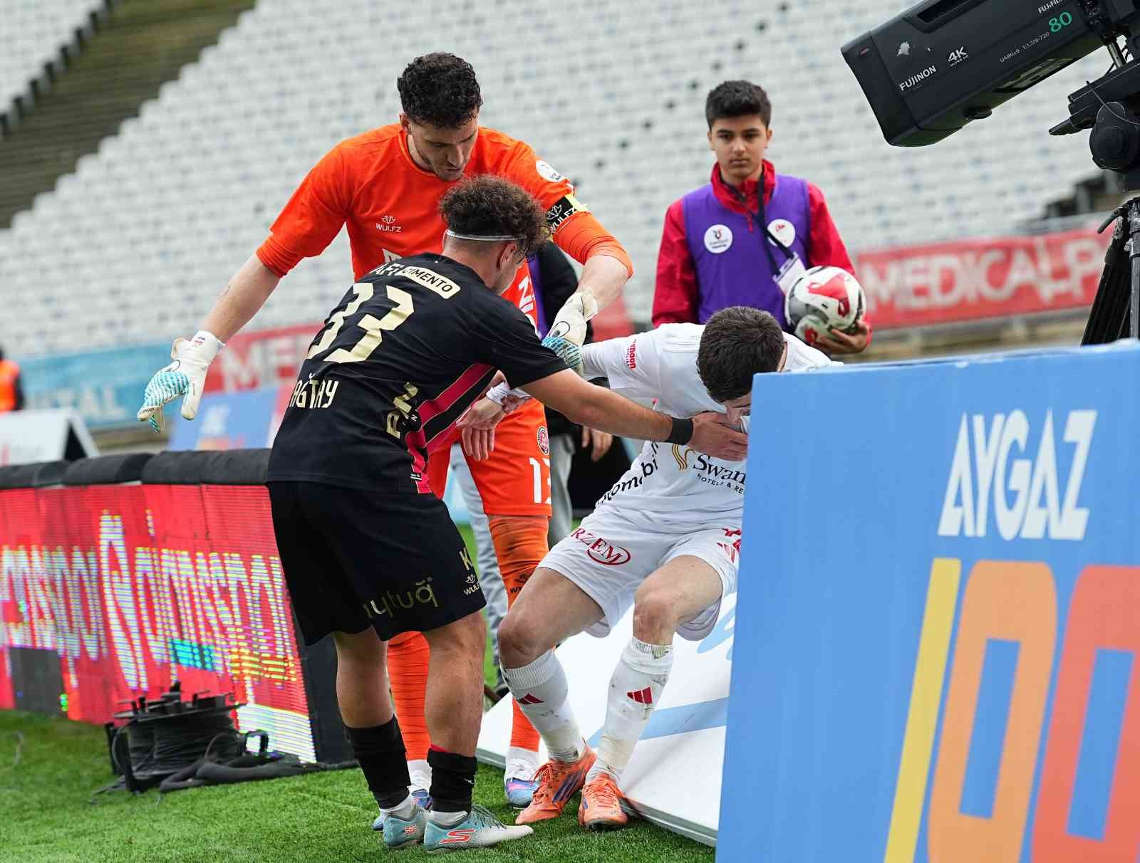 Trendyol Süper Lig: Fatih Karagümrük: 1 - Antalyaspor: 0 (Maç sonucu)
