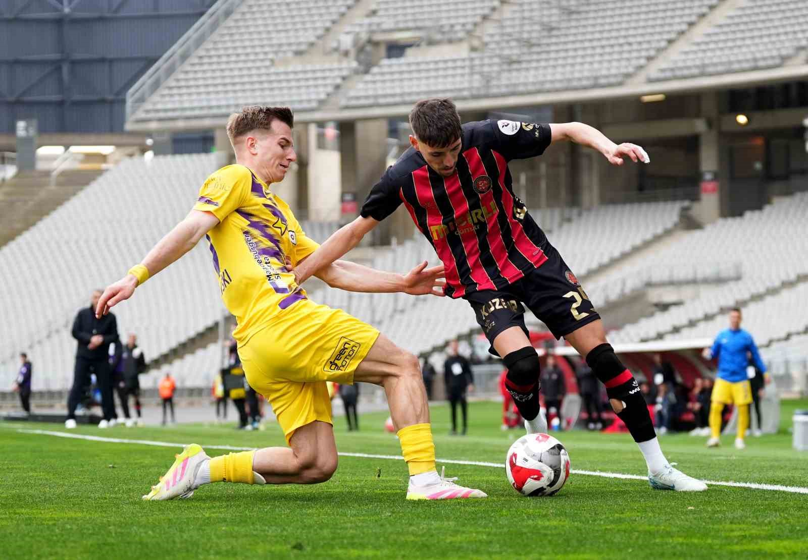 Trendyol Süper Lig: Fatih Karagümrük: 1 - Eyüpspor: 2 (Maç sonucu)

