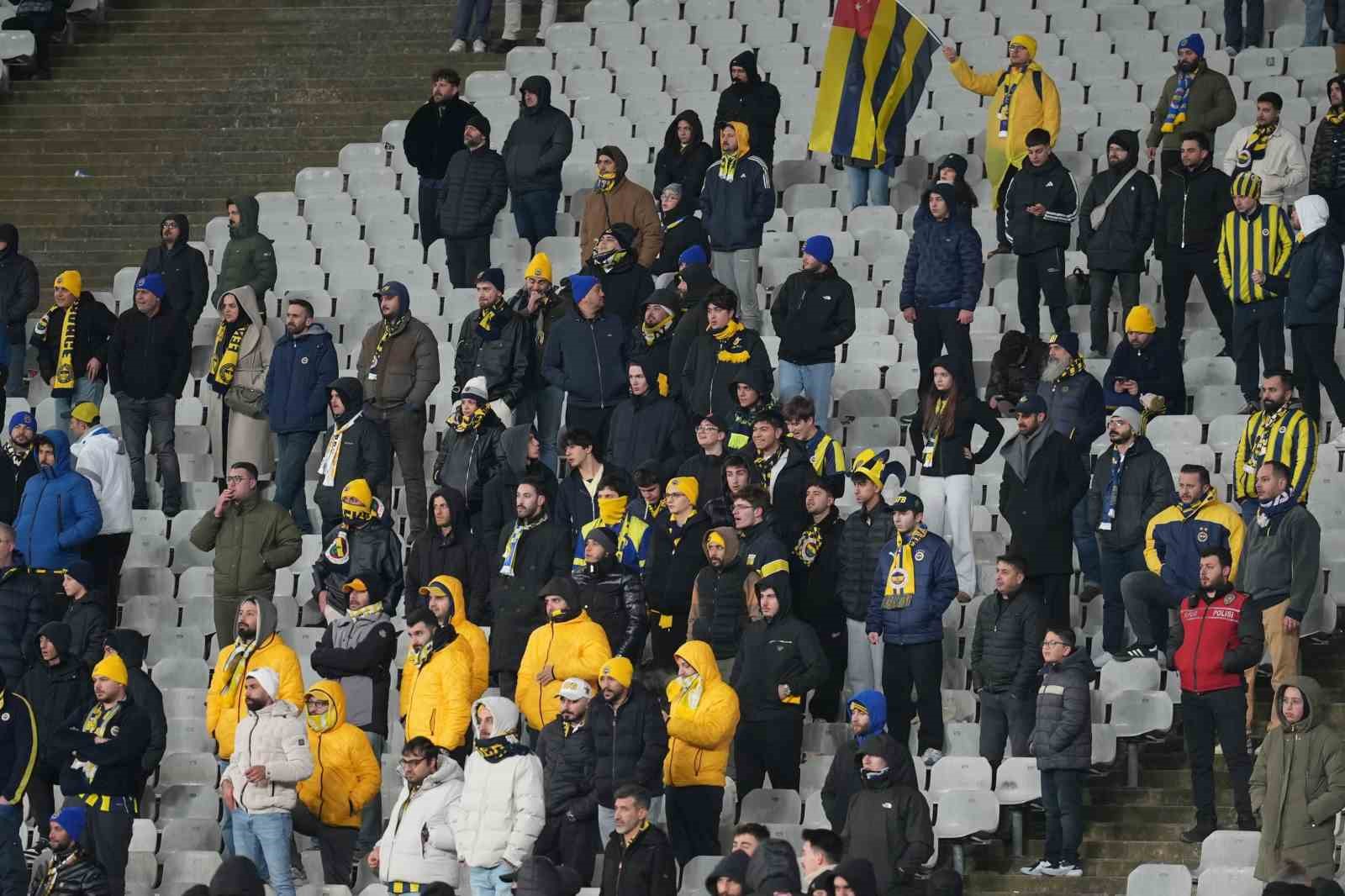 Trendyol Süper Lig: Fatih Karagümrük: 2 - Fenerbahçe: 0 (Maç sonucu)
