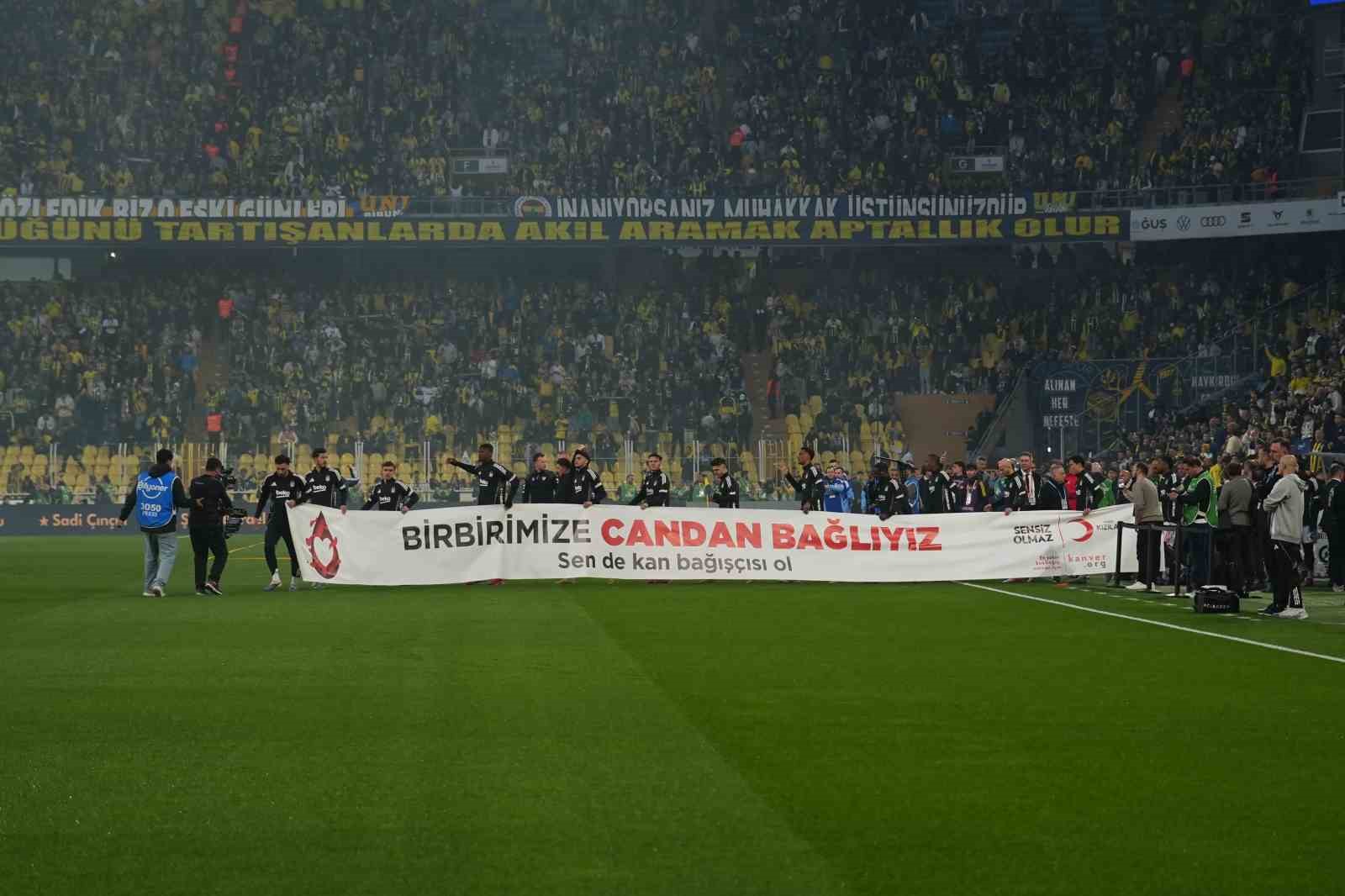 Trendyol Süper Lig: Fenerbahçe: 0 - Beşiktaş: 0 (Maç devam ediyor)
