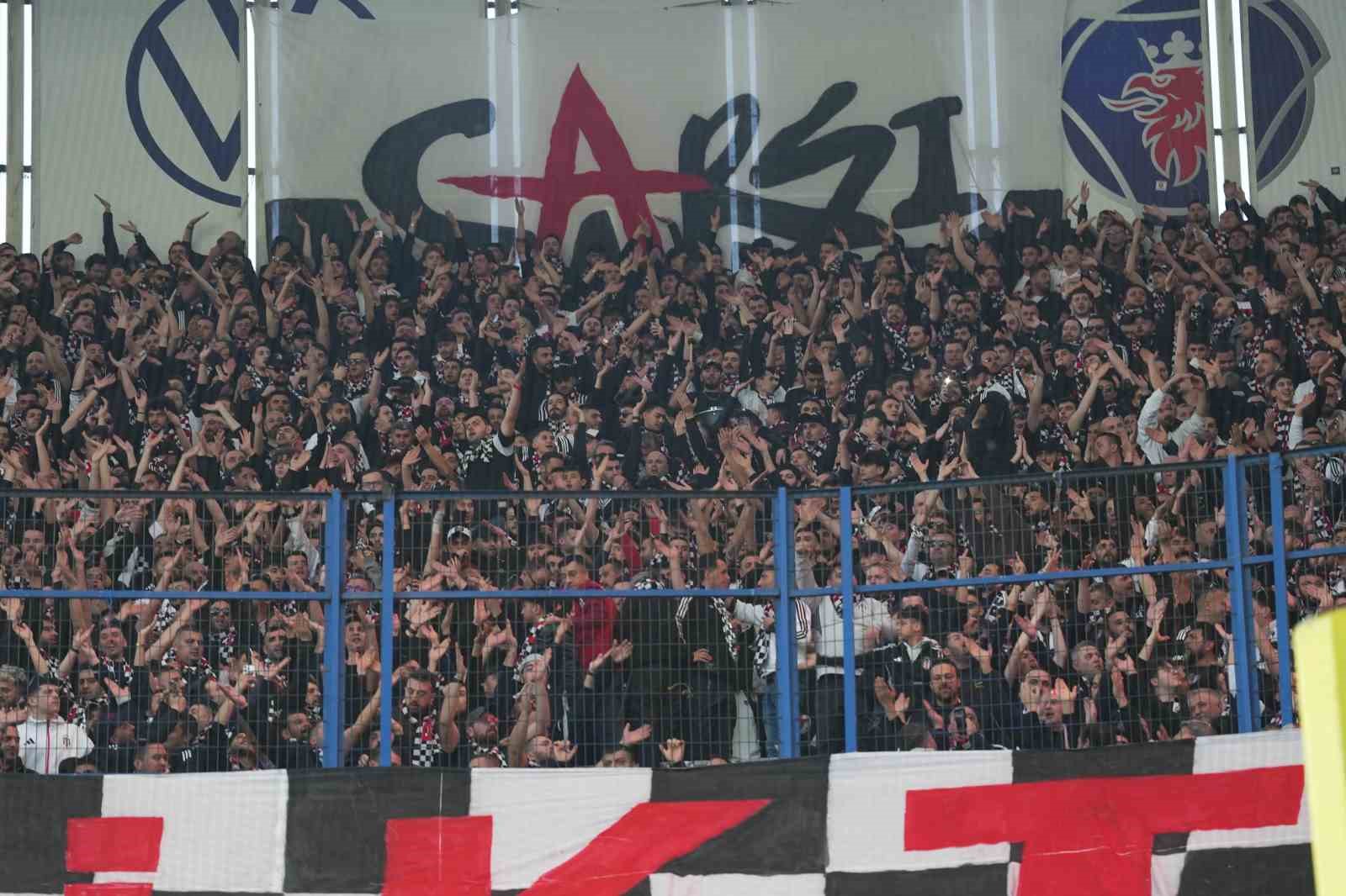 Trendyol Süper Lig: Fenerbahçe: 0 - Beşiktaş: 0 (Maç devam ediyor)
