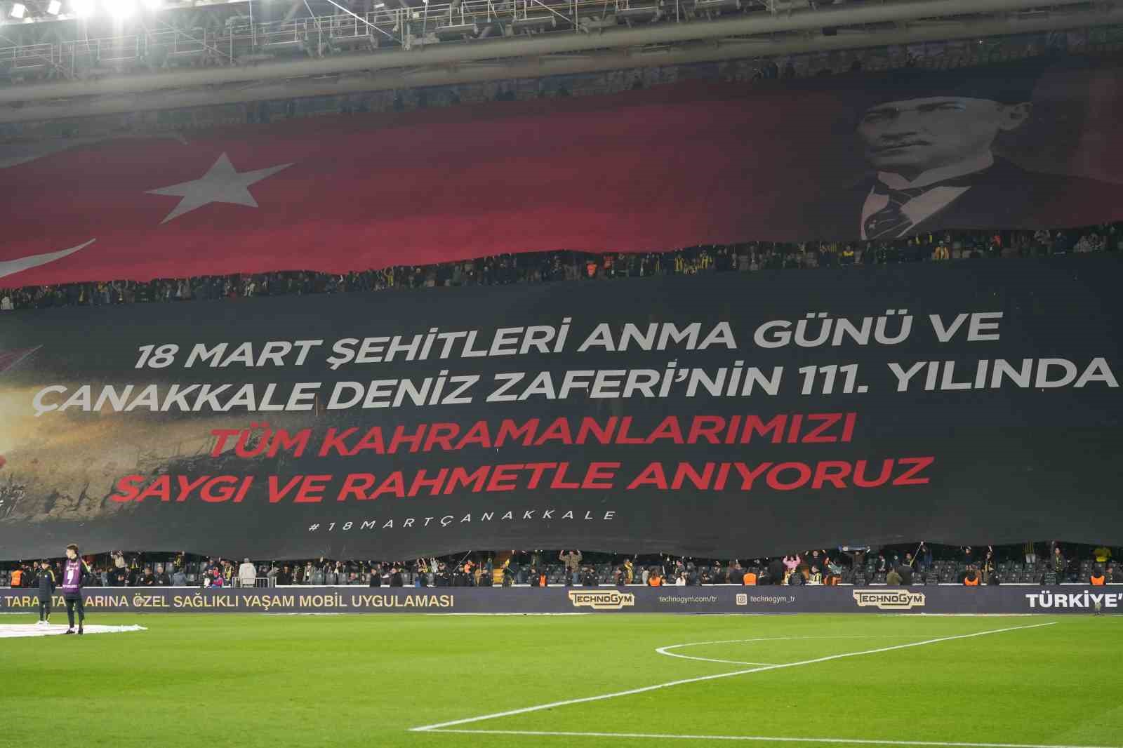 Trendyol Süper Lig: Fenerbahçe: 0 - Gaziantep FK: 0 (Maç devam ediyor)
