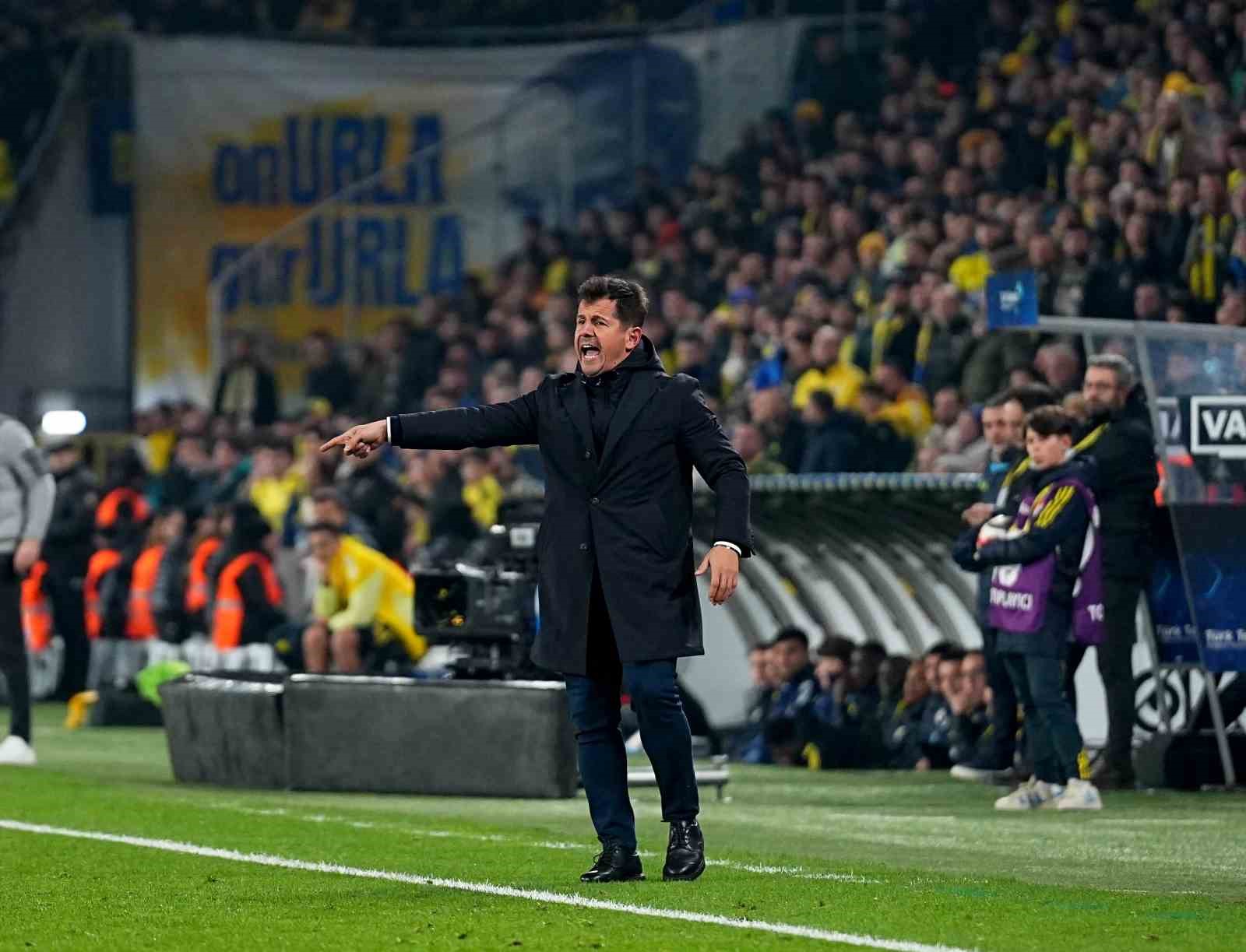 Trendyol Süper Lig: Fenerbahçe: 0 - Kasımpaşa: 0 (İlk yarı)
