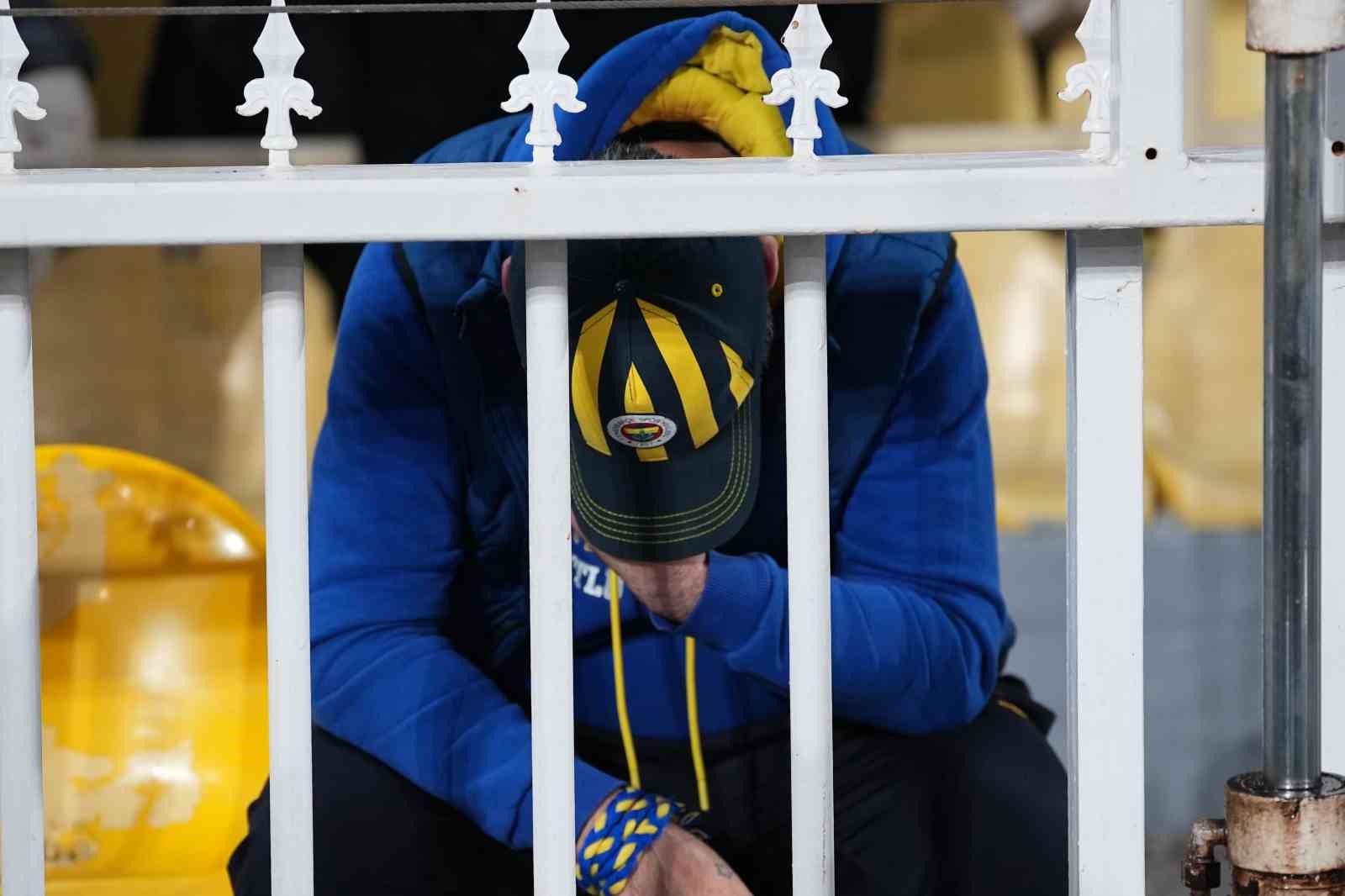 Trendyol Süper Lig: Fenerbahçe: 2 - Çaykur Rizespor: 2 (Maç sonucu)
