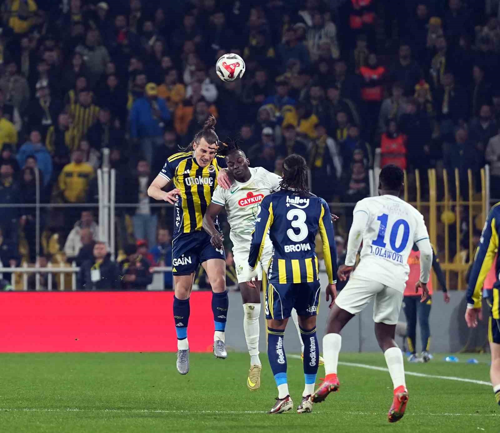 Trendyol Süper Lig: Fenerbahçe: 2 - Çaykur Rizespor: 2 (Maç sonucu)
