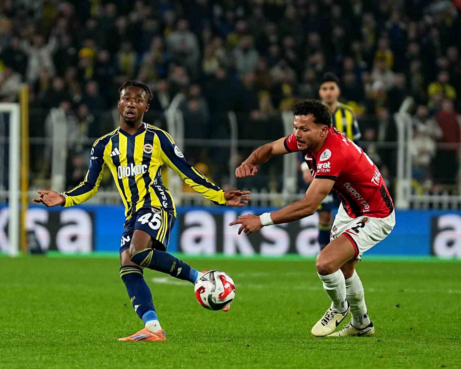 Trendyol Süper Lig: Fenerbahçe: 3 - Gençlerbirliği: 1 (Maç sonucu)
