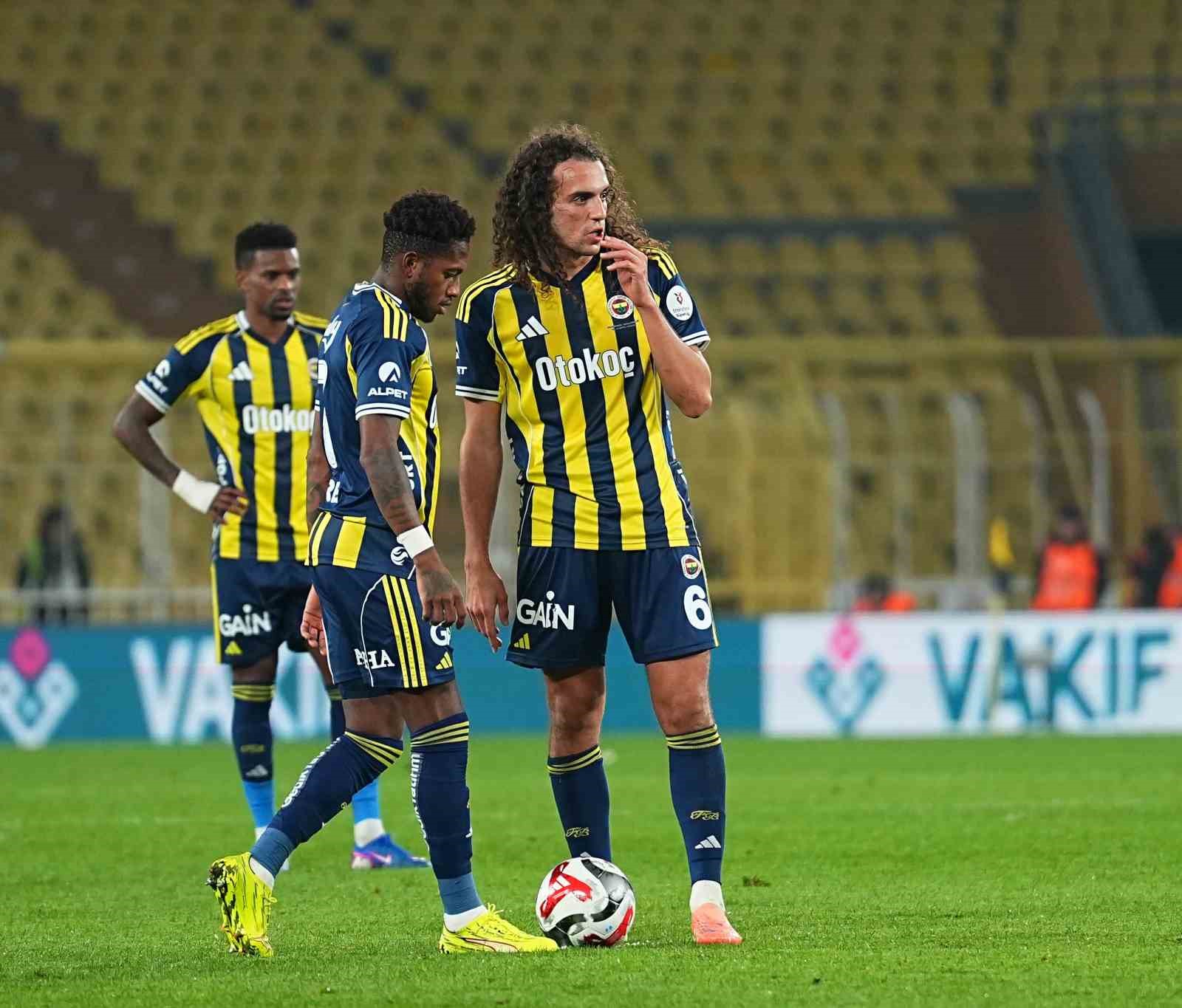 Trendyol Süper Lig: Fenerbahçe: 3 - Gençlerbirliği: 1 (Maç sonucu)
