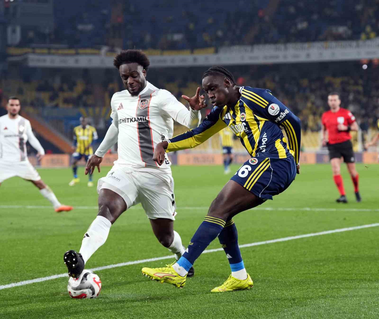 Trendyol Süper Lig: Fenerbahçe: 4 - Gaziantep FK: 1 (Maç sonucu)
