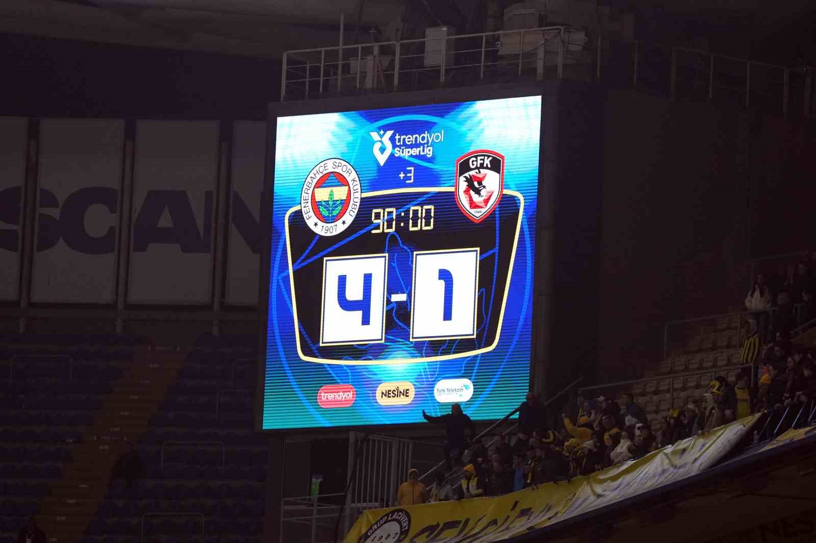 Trendyol Süper Lig: Fenerbahçe: 4 - Gaziantep FK: 1 (Maç sonucu)
