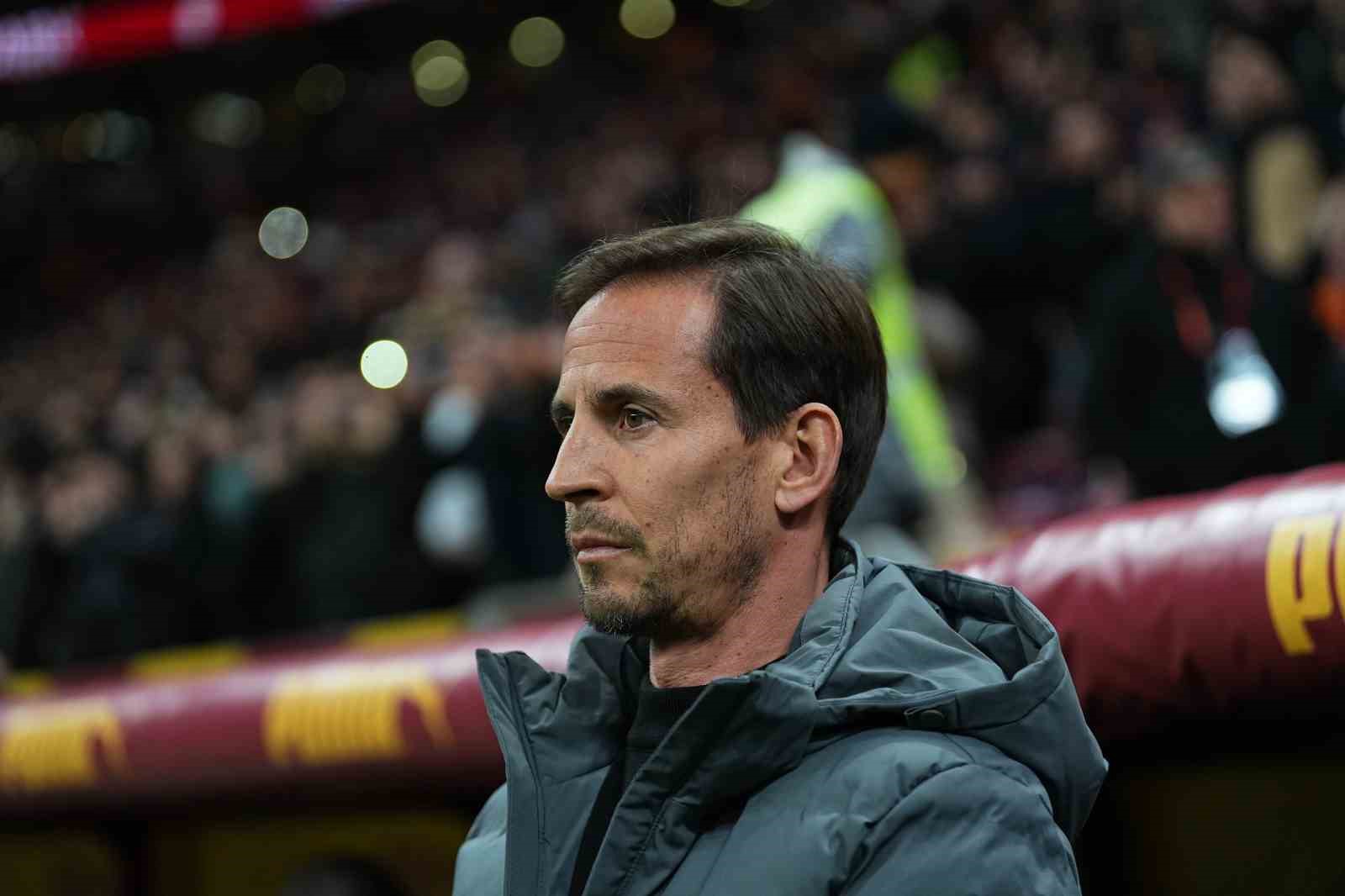 Trendyol Süper Lig: Galatasaray: 0 - Corendon Alanyaspor: 0 (Maç devam ediyor)
