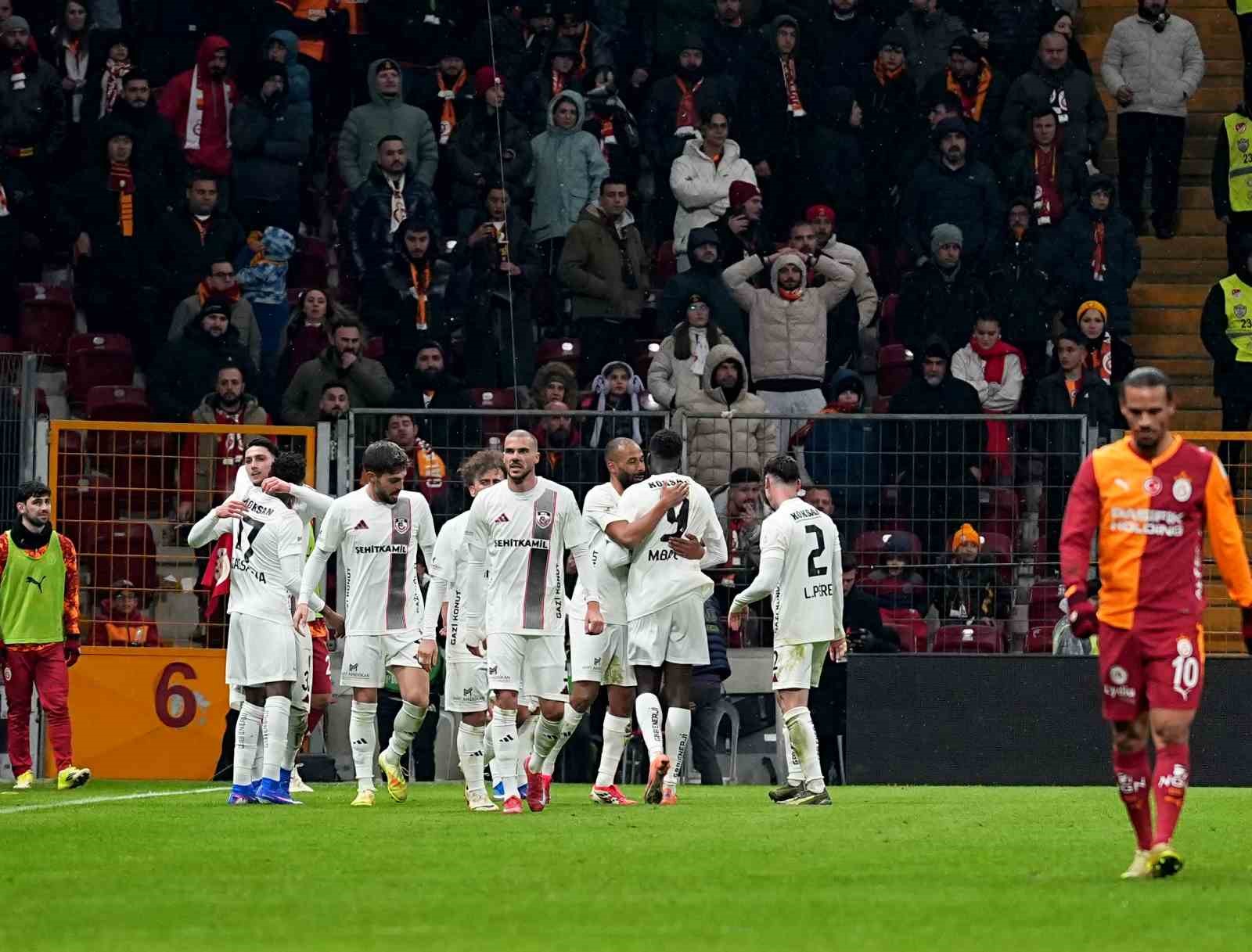 Trendyol Süper Lig: Galatasaray: 1 - Gaziantep FK: 1 (Maç sonucu)
