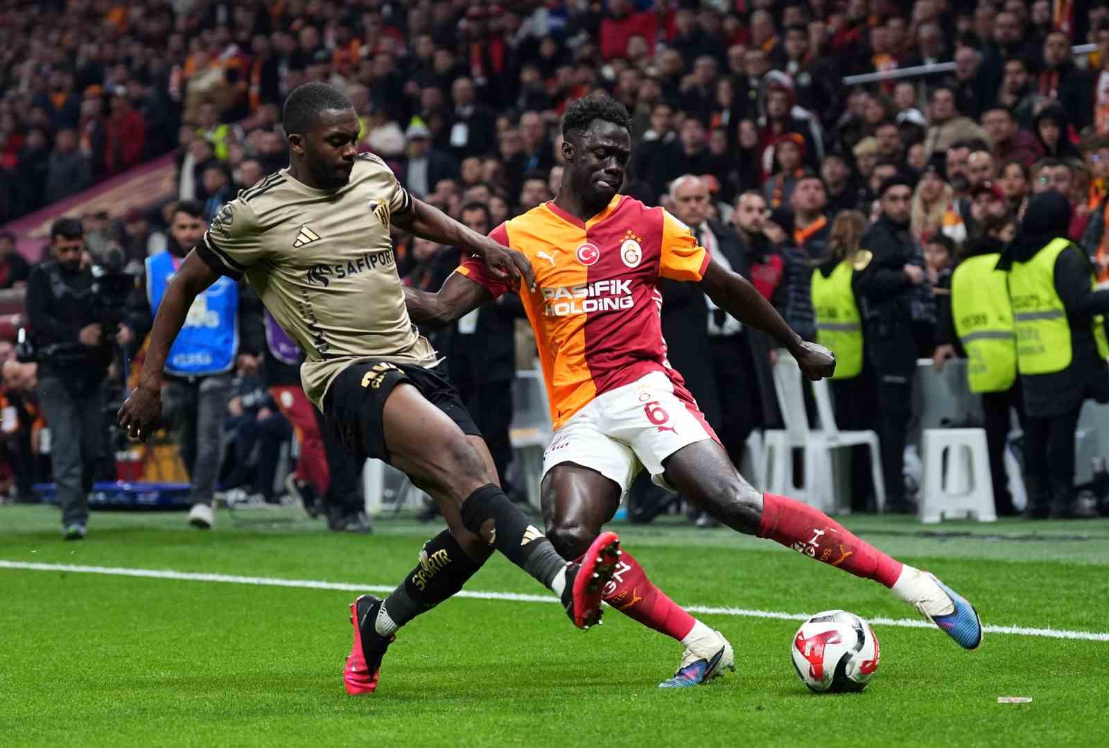 Trendyol Süper Lig: Galatasaray: 1 - Kocaelispor: 1 (Maç sonucu)
