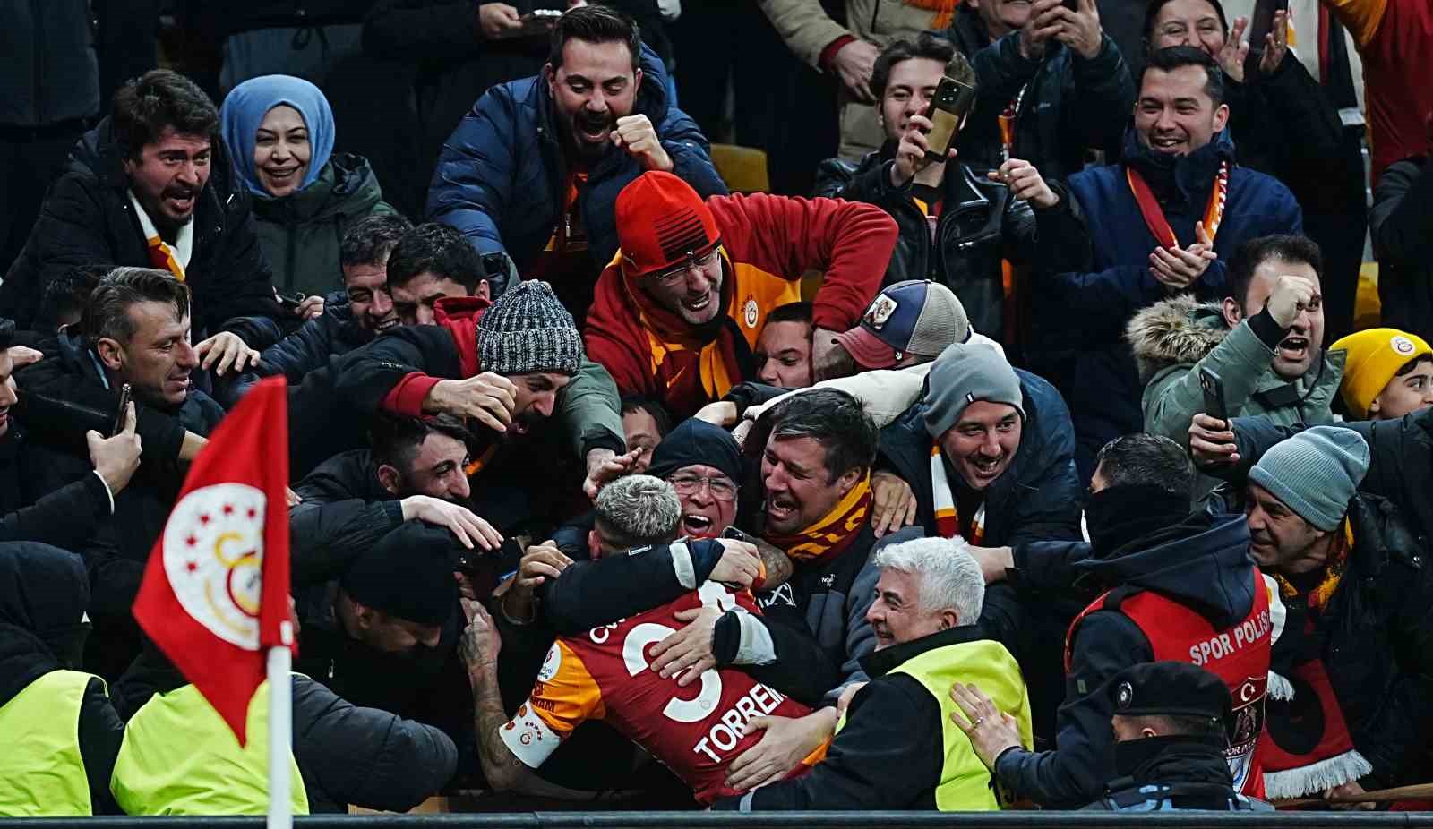 Trendyol Süper Lig: Galatasaray: 3 - Corendon Alanyaspor: 1 (Maç sonucu)
