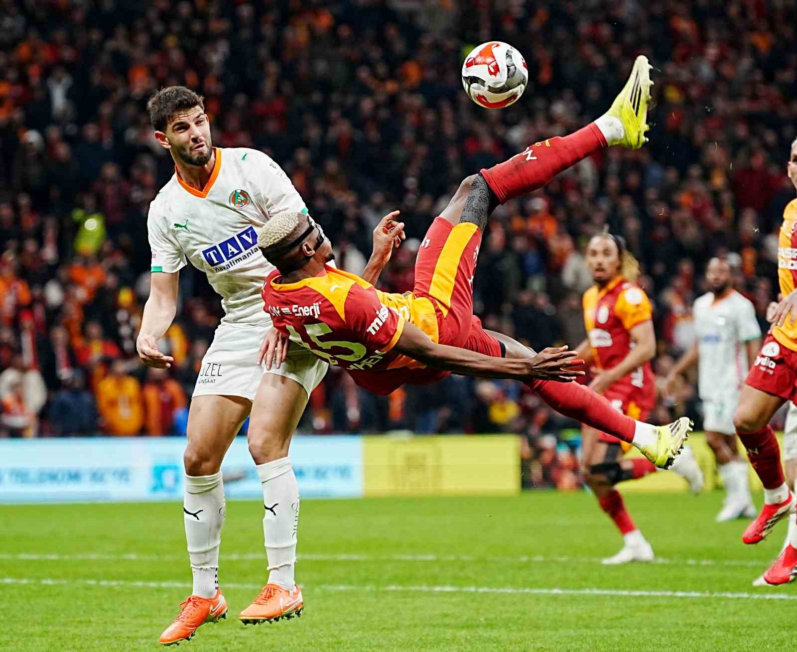 Trendyol Süper Lig: Galatasaray: 3 - Corendon Alanyaspor: 1 (Maç sonucu)
