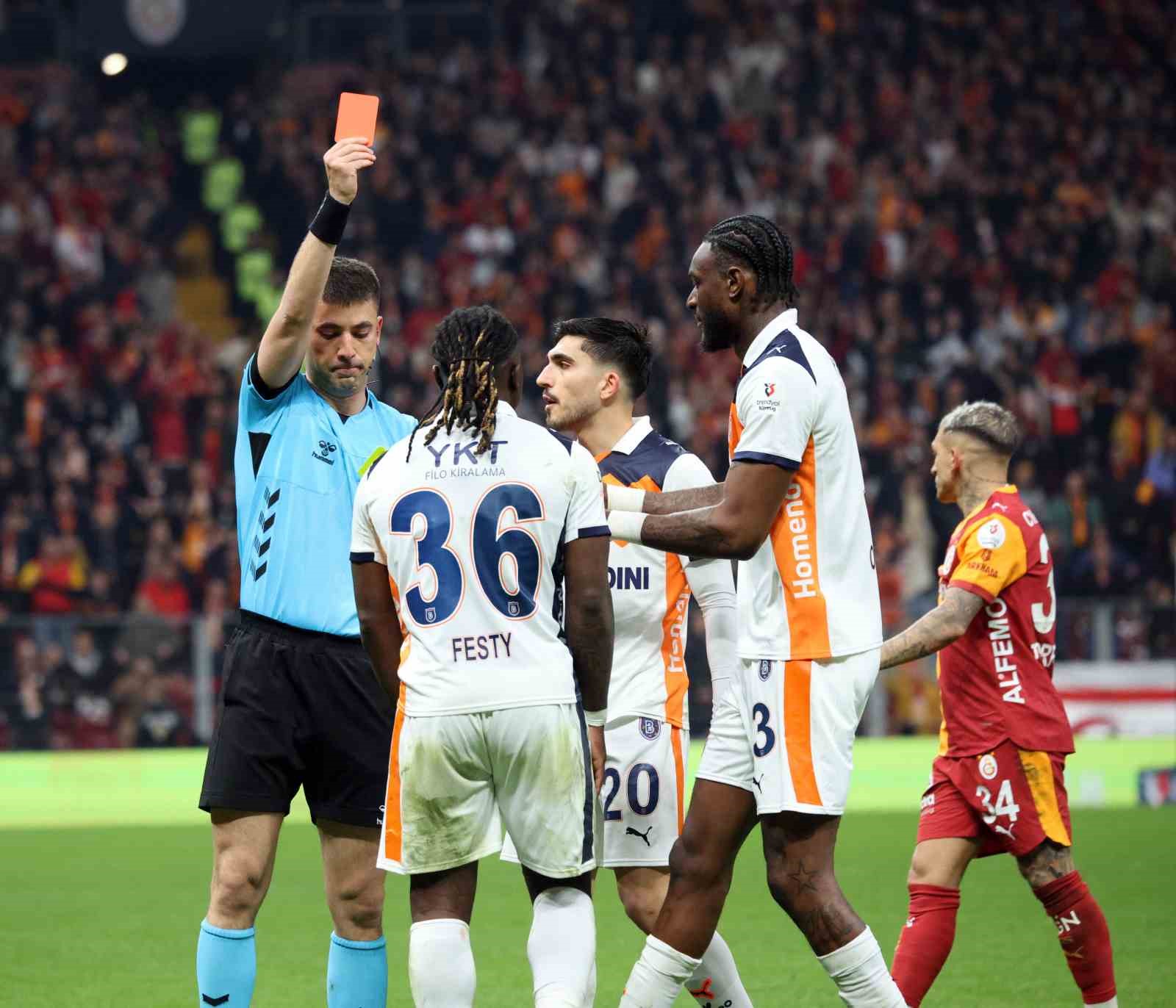 Trendyol Süper Lig: Galatasaray: 3 - RAMS Başakşehir: 0 (Maç sonucu)
