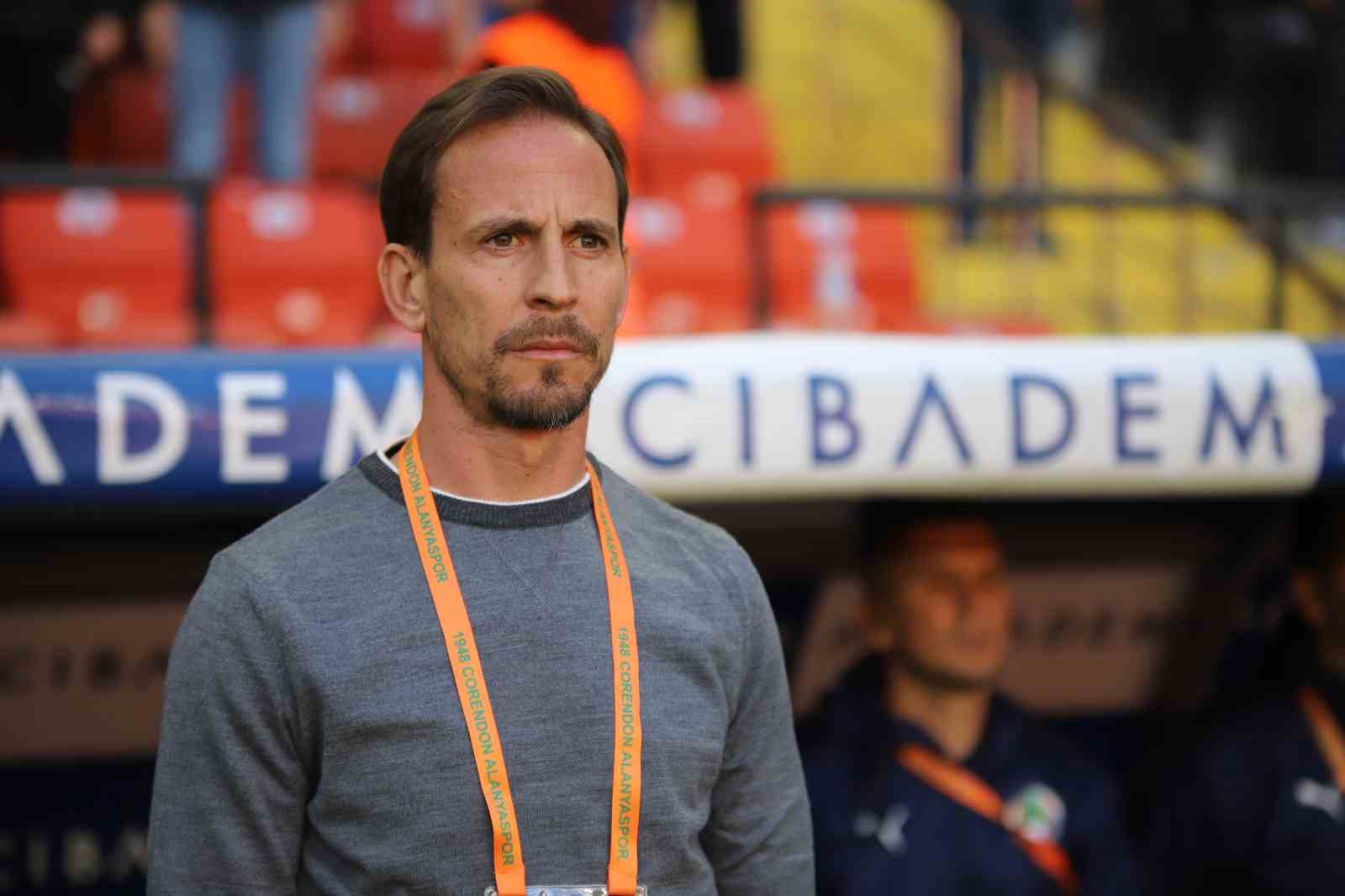 Trendyol Süper Lig: Gaziantep FK: 0 - Corendon Alanyaspor: 0 (Maç devam ediyor)
