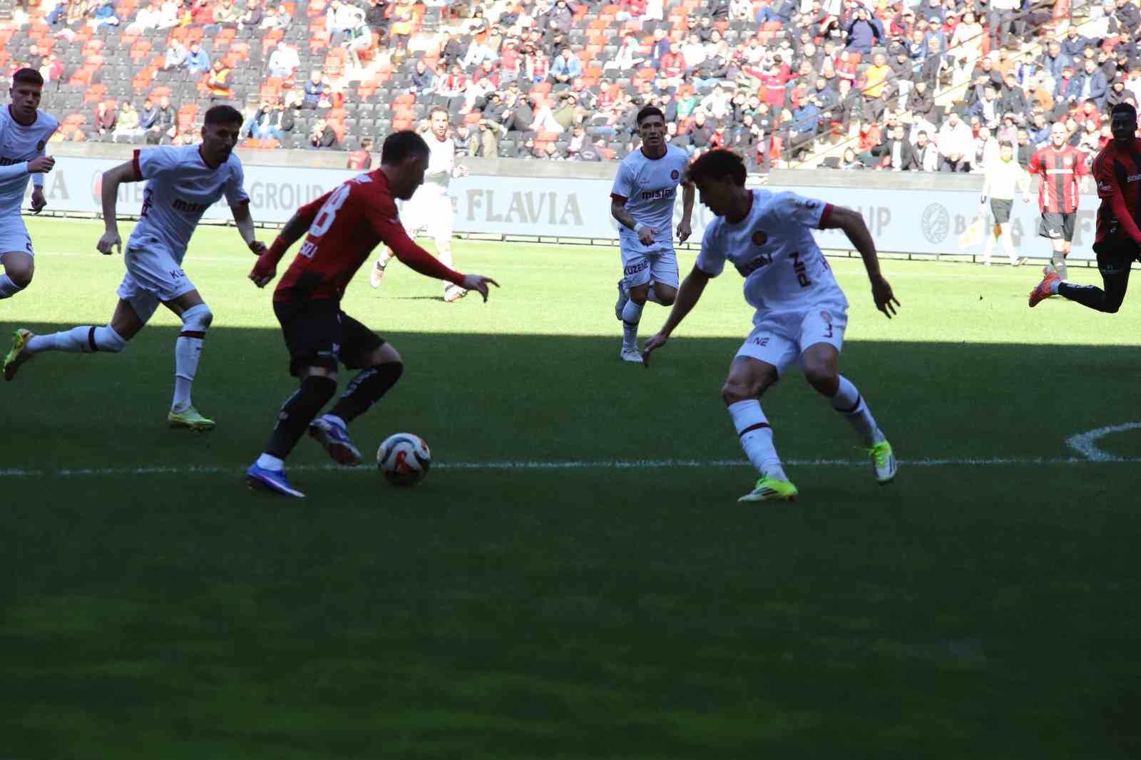 Trendyol Süper Lig: Gaziantep FK: 1 - Fatih Karagümrük: 1 (Maç sonucu)
