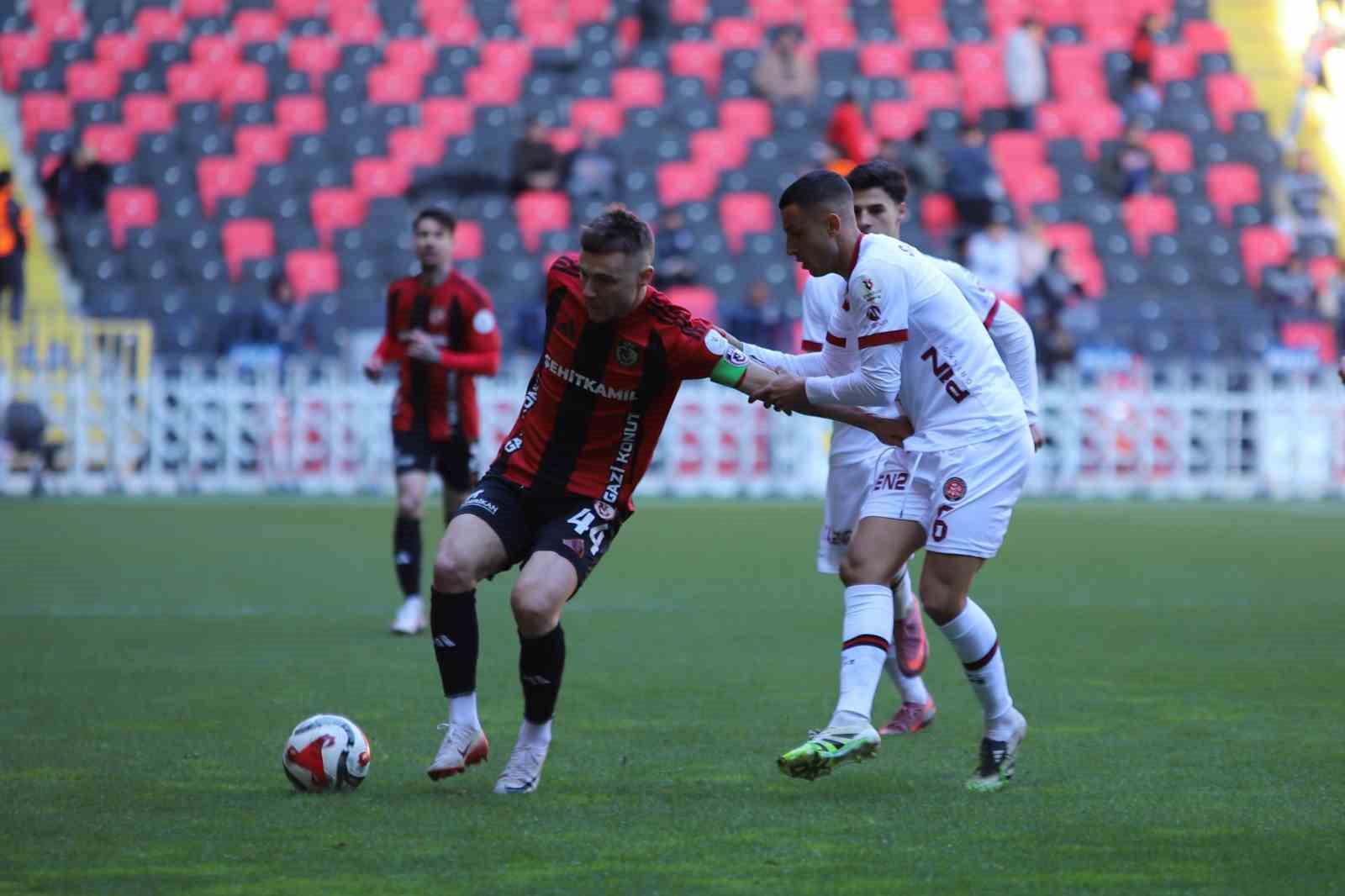 Trendyol Süper Lig: Gaziantep FK: 1 - Fatih Karagümrük: 1 (Maç sonucu)
