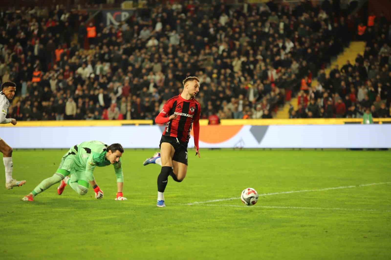 Trendyol Süper Lig: Gaziantep FK: 2 - Kasımpaşa: 1 (Maç sonucu)
