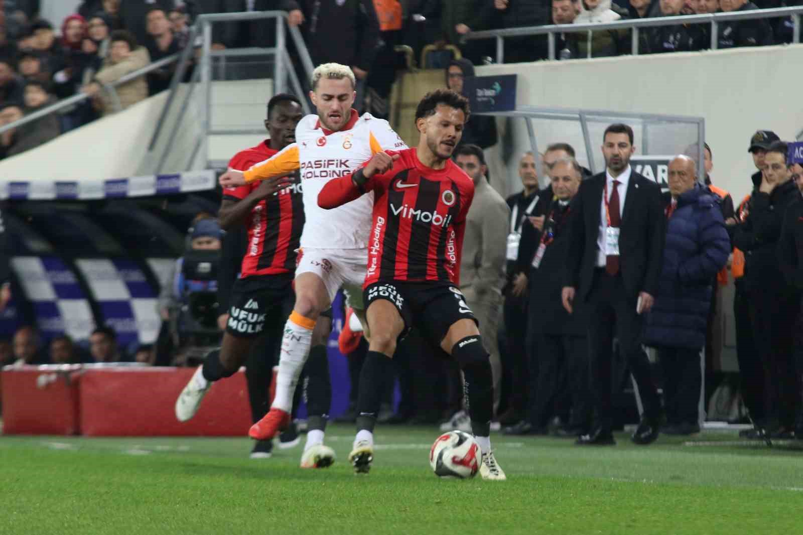 Trendyol Süper Lig: Gençlerbirliği: 1 - Galatasaray: 2 (Maç sonucu)
