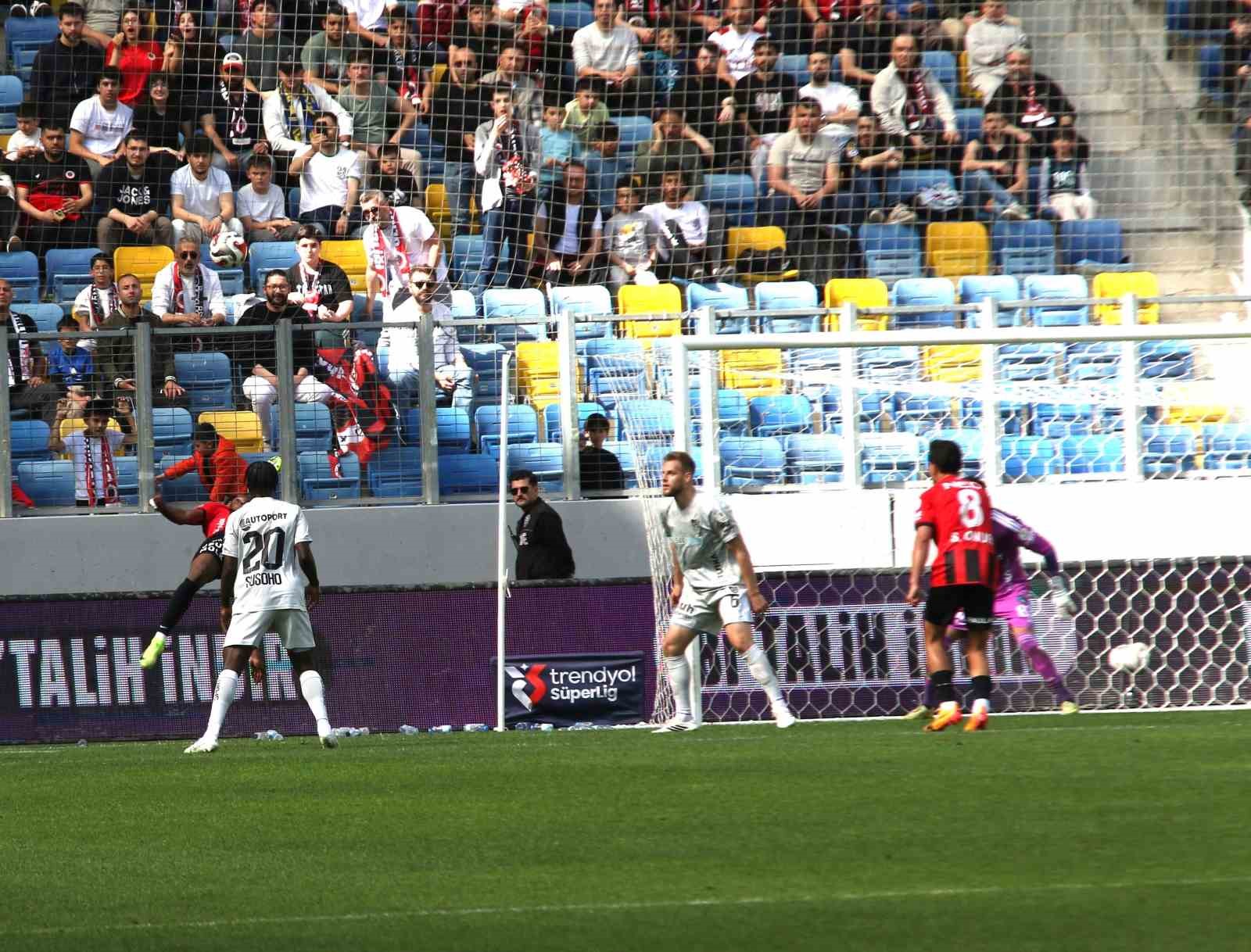 Trendyol Süper Lig: Gençlerbirliği: 1 - Kocaelispor: 0 (Maç sonucu)
