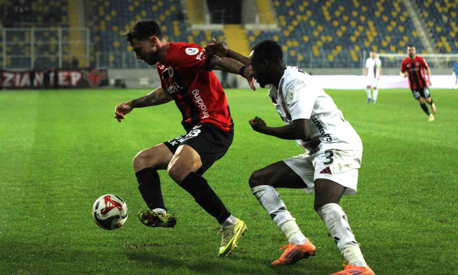 Trendyol Süper Lig: Gençlerbirliği: 2 - Gaziantep FK: 1 (Maç sonucu)
