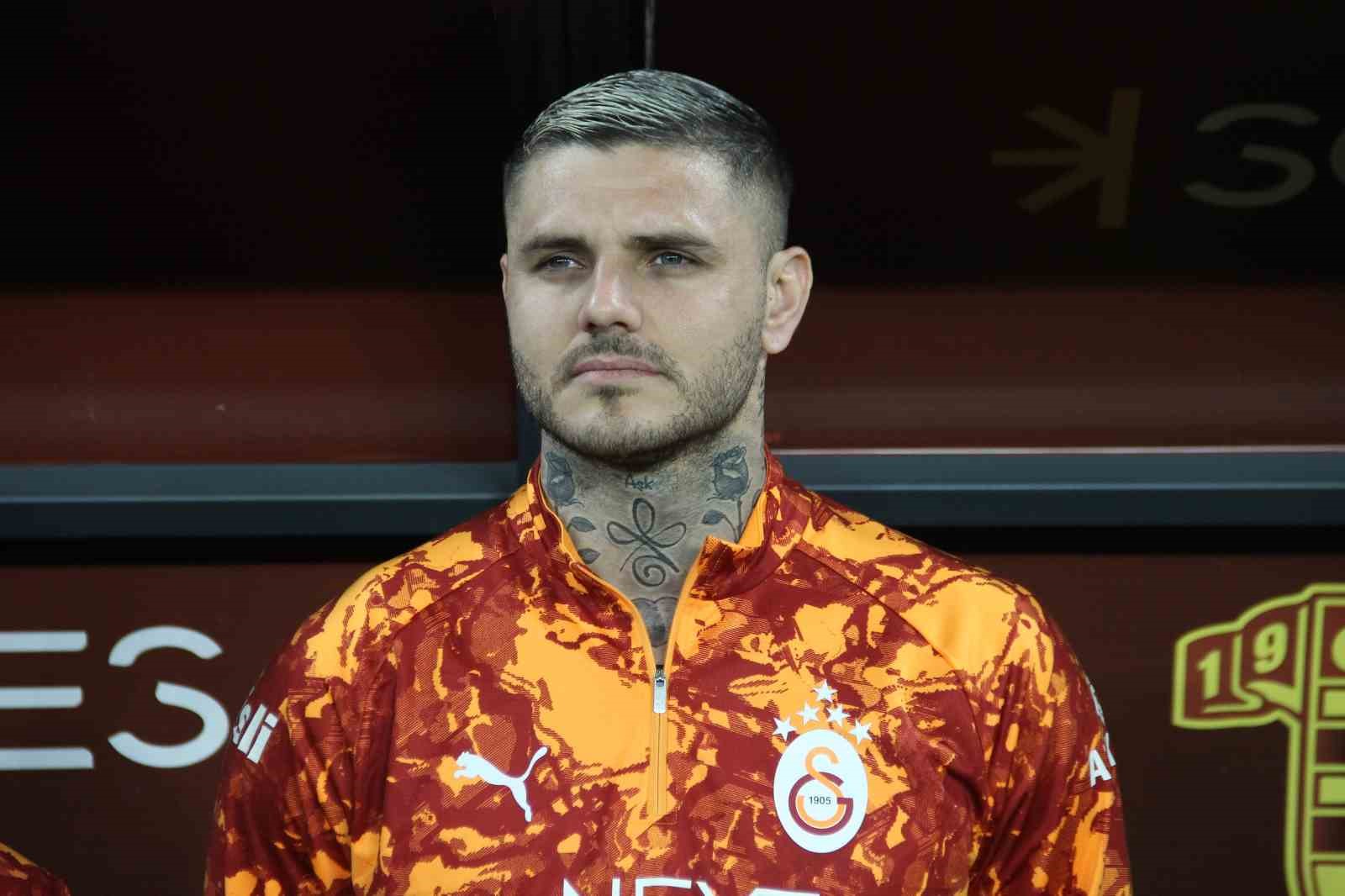 Trendyol Süper Lig: Göztepe: 0 - Galatasaray: 1 (Maç devam ediyor)
