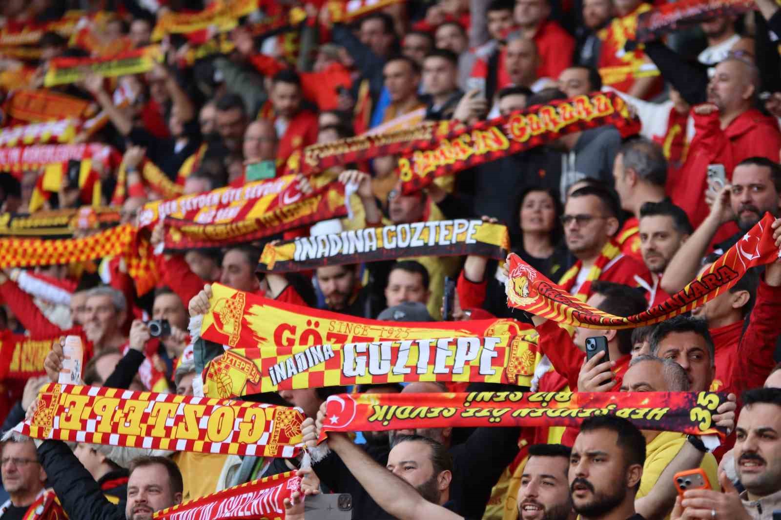 Trendyol Süper Lig: Göztepe: 0 - Kayserispor: 0 (İlk yarı)
