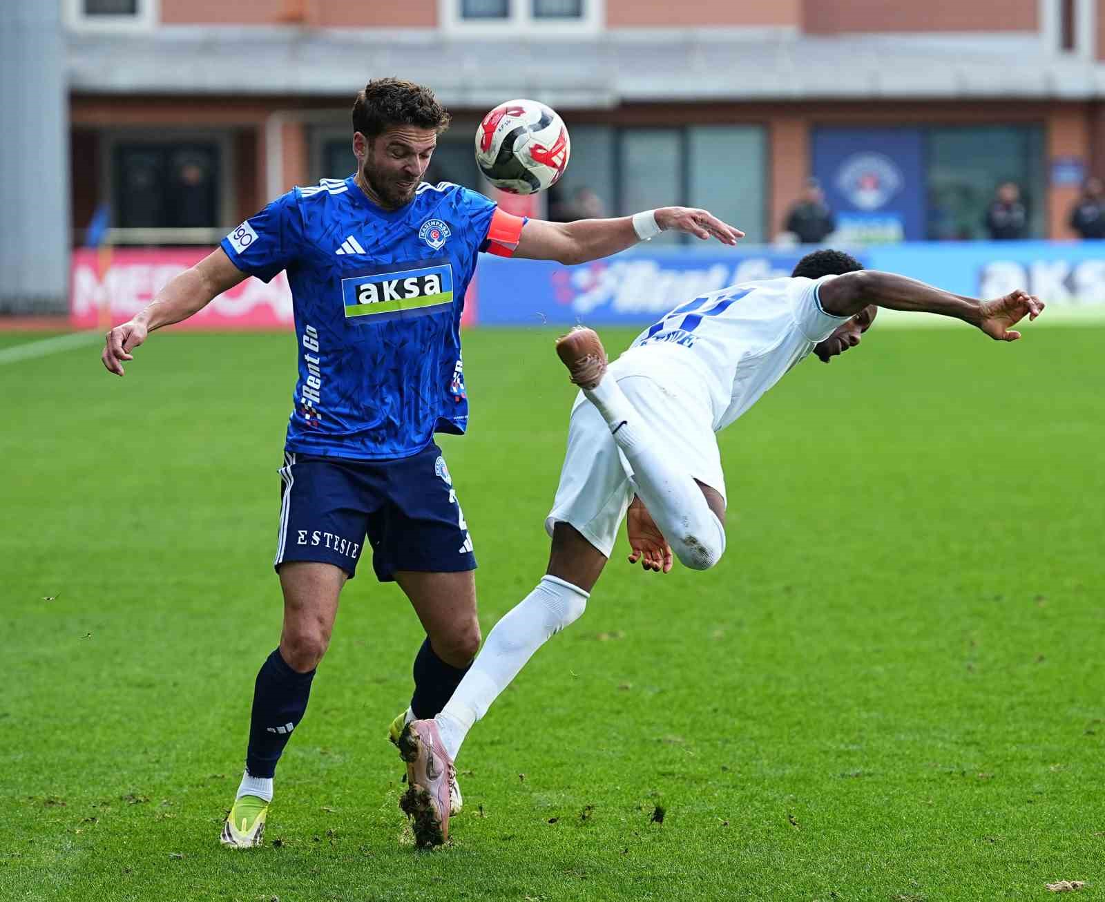 Trendyol Süper Lig: Kasımpaşa: 0 - Çaykur Rizespor: 3 (Maç sonucu)
Trendyol Süper Lig: Kasımpaşa: 0 - Çaykur Rizespor: 3 (Maç sonucu)