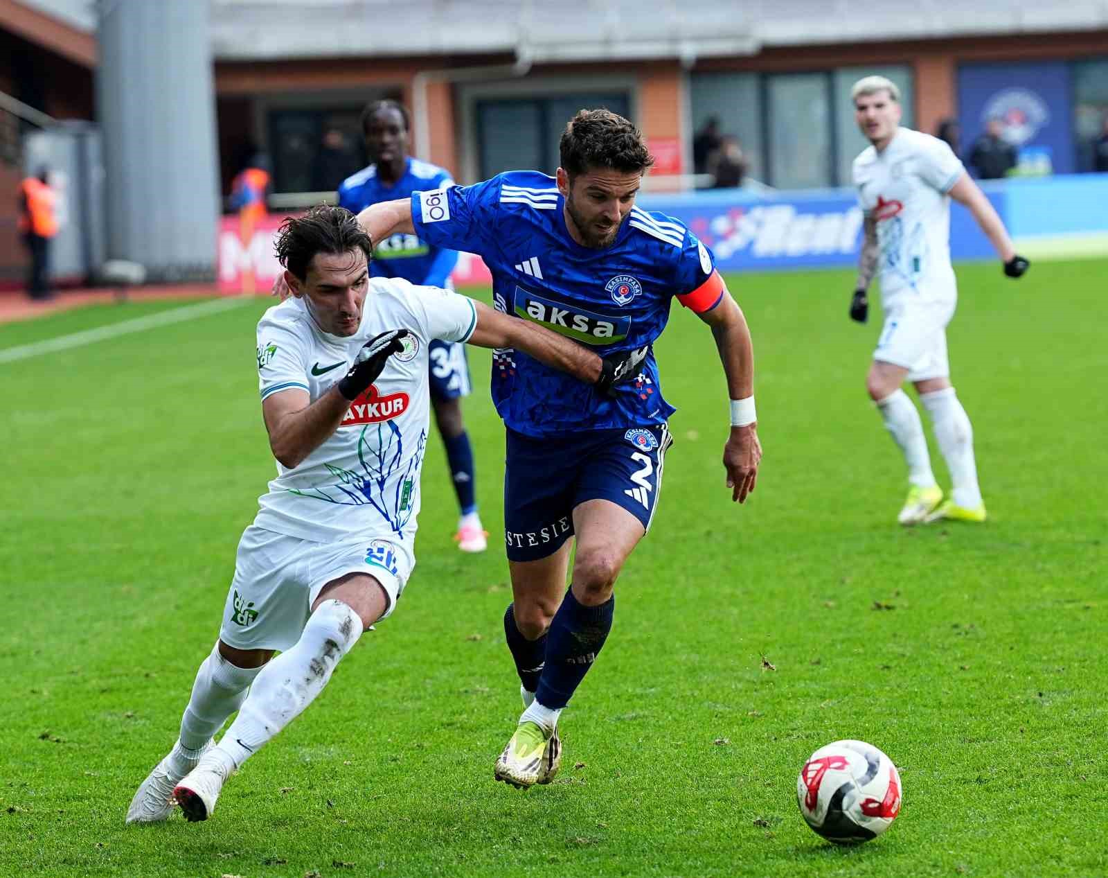 Trendyol Süper Lig: Kasımpaşa: 0 - Çaykur Rizespor: 3 (Maç sonucu)
Trendyol Süper Lig: Kasımpaşa: 0 - Çaykur Rizespor: 3 (Maç sonucu)