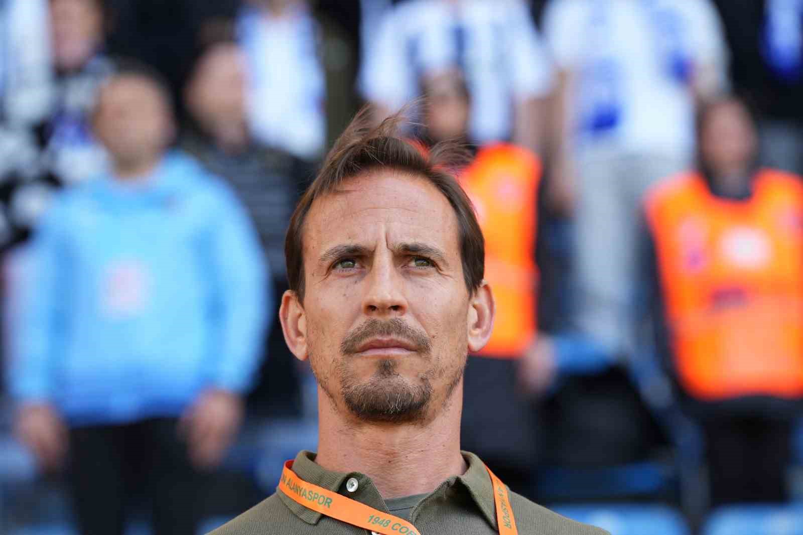 Trendyol Süper Lig: Kasımpaşa: 0 - Corendon Alanyaspor: 0 (Maç devam ediyor)
