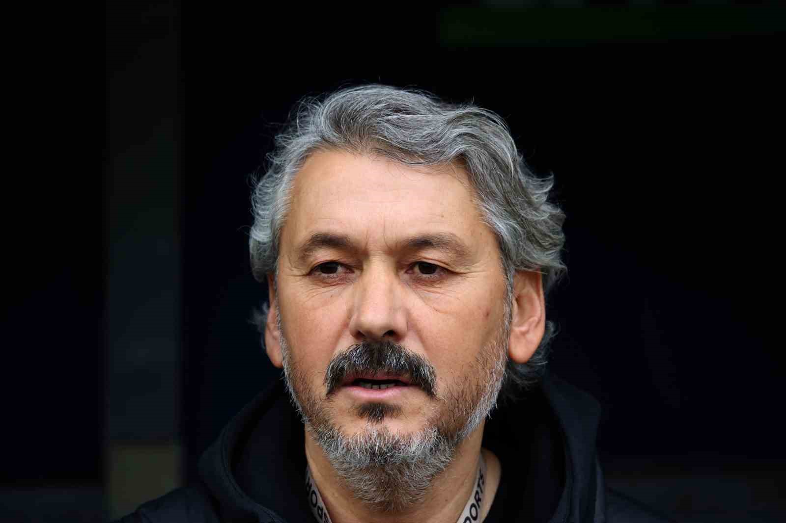 Trendyol Süper Lig: Kasımpaşa: 0 - Eyüpspor: 0 (Maç devam ediyor)
