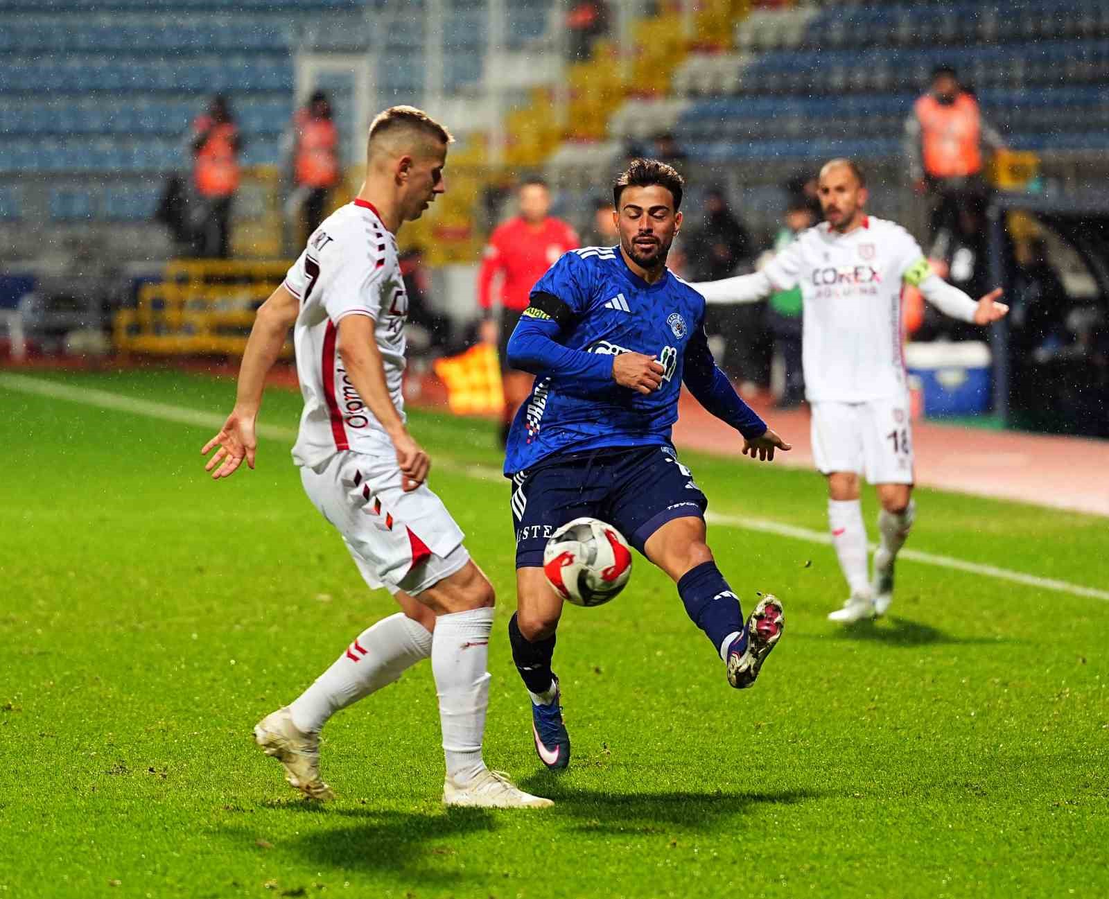 Trendyol Süper Lig: Kasımpaşa: 0 - Samsunspor: 0 (Maç devam ediyor)
