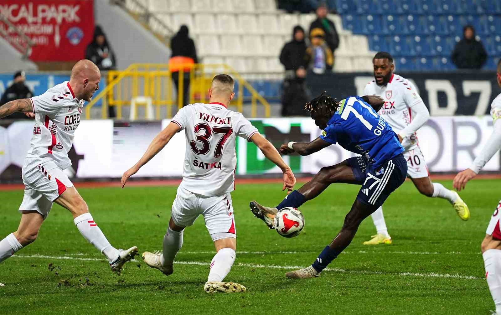 Trendyol Süper Lig: Kasımpaşa: 0 - Samsunspor: 0 (Maç devam ediyor)
