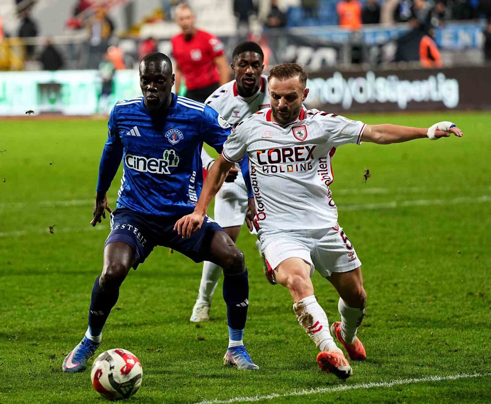 Trendyol Süper Lig: Kasımpaşa: 0 - Samsunspor: 1 (Maç sonucu)
Trendyol Süper Lig: Kasımpaşa: 0 - Samsunspor: 1 (Maç sonucu)