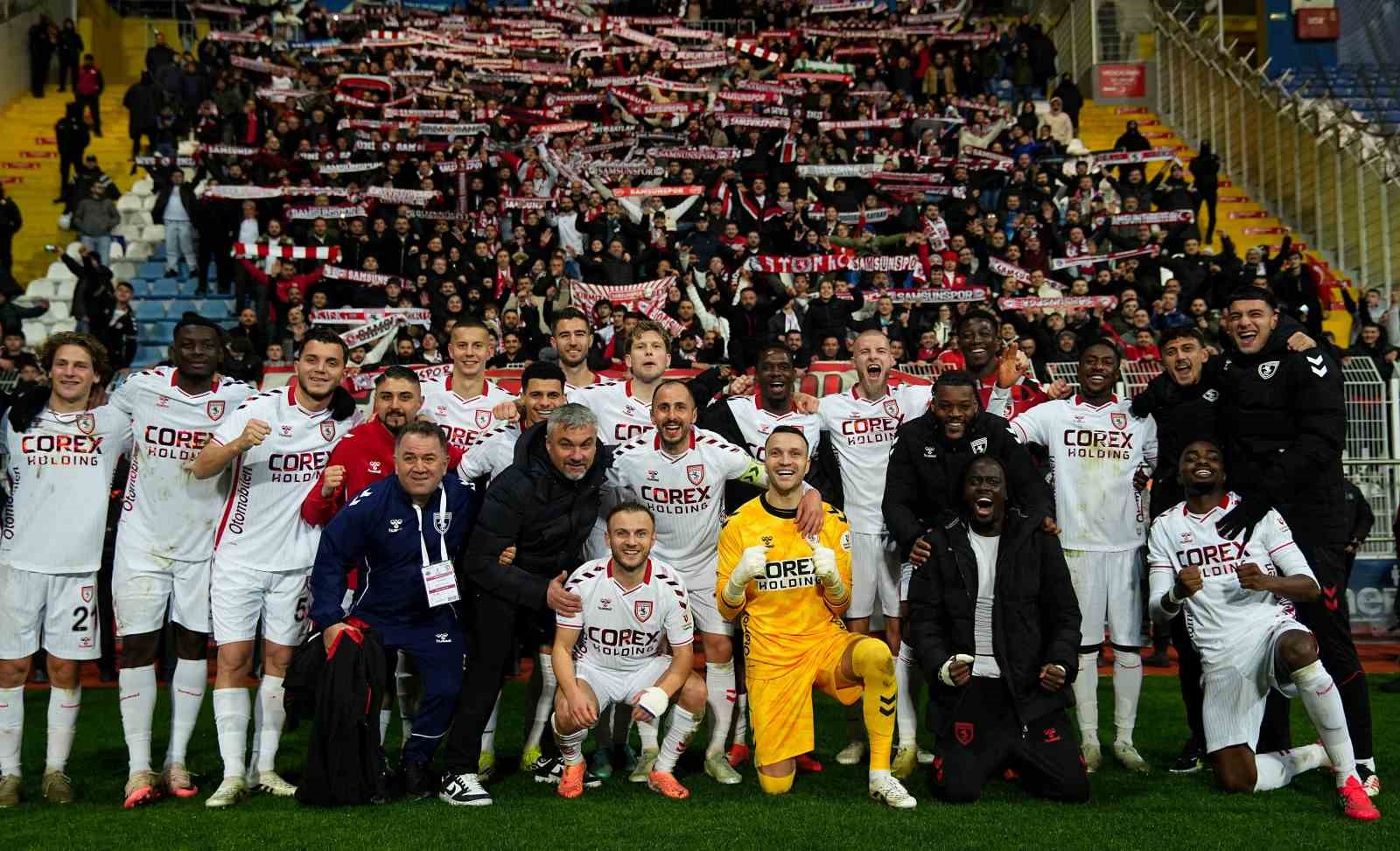 Trendyol Süper Lig: Kasımpaşa: 0 - Samsunspor: 1 (Maç sonucu)
Trendyol Süper Lig: Kasımpaşa: 0 - Samsunspor: 1 (Maç sonucu)