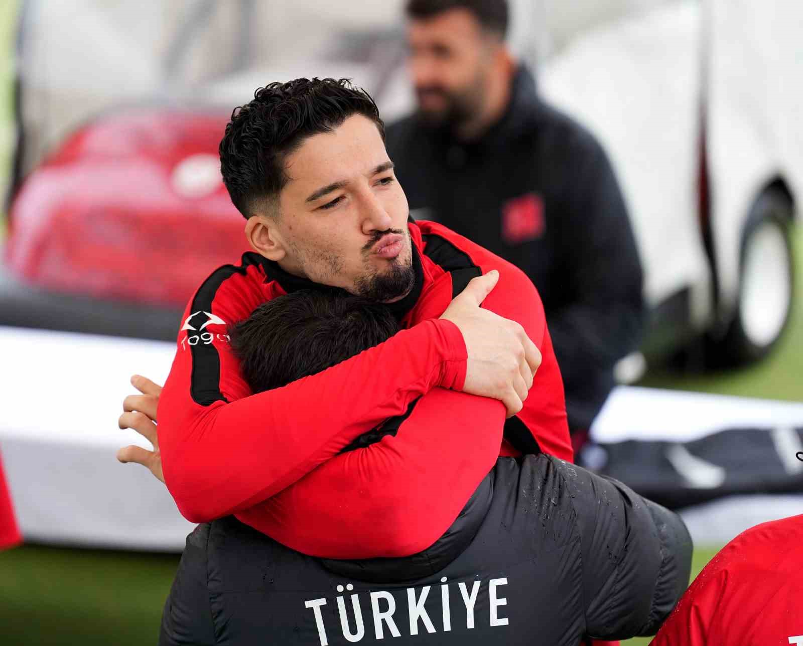 Trendyol Süper Lig: Kasımpaşa: 1 - Kayserispor: 0 (Maç devam ediyor)
