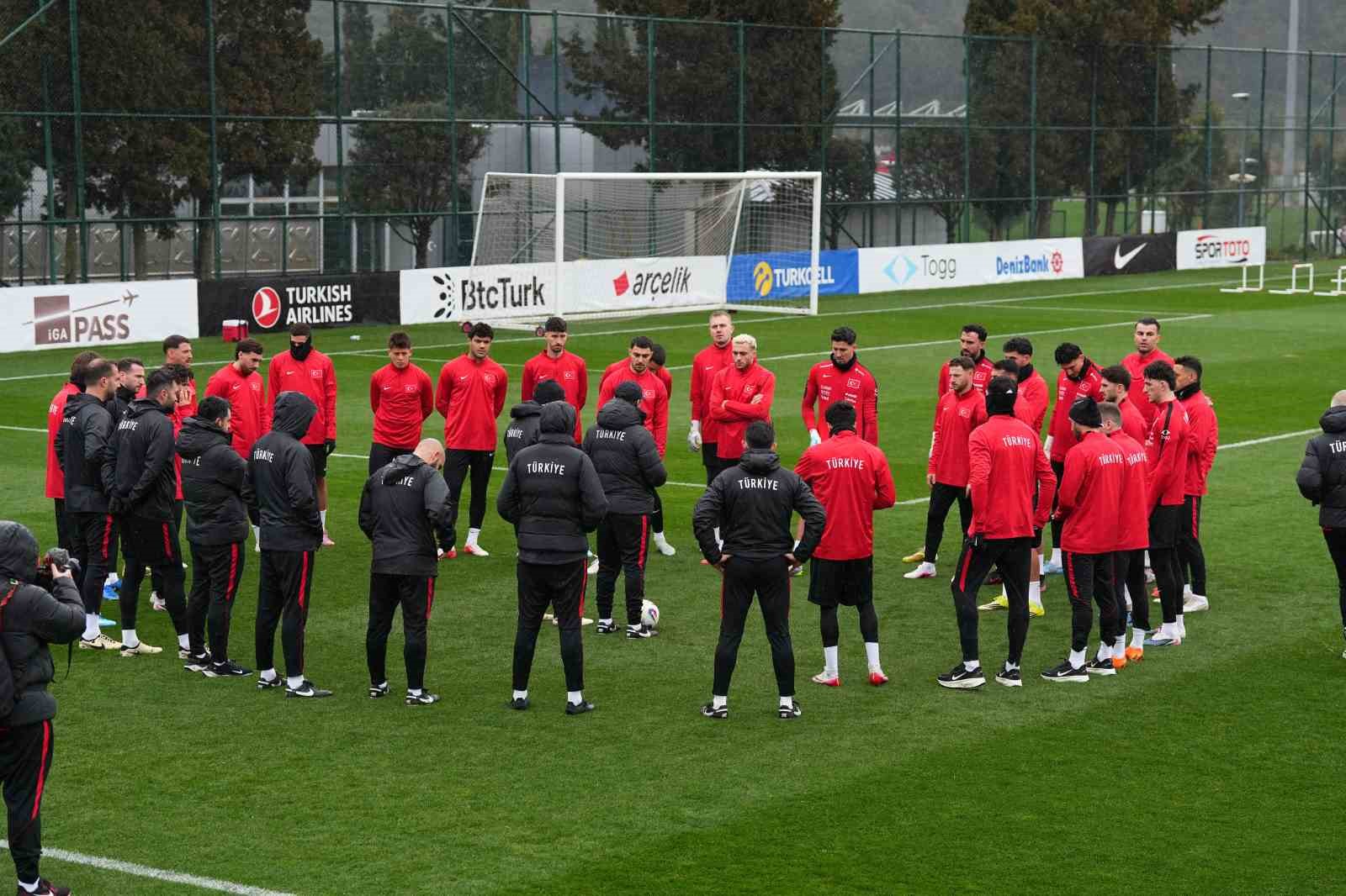 Trendyol Süper Lig: Kasımpaşa: 1 - Kayserispor: 0 (Maç devam ediyor)
