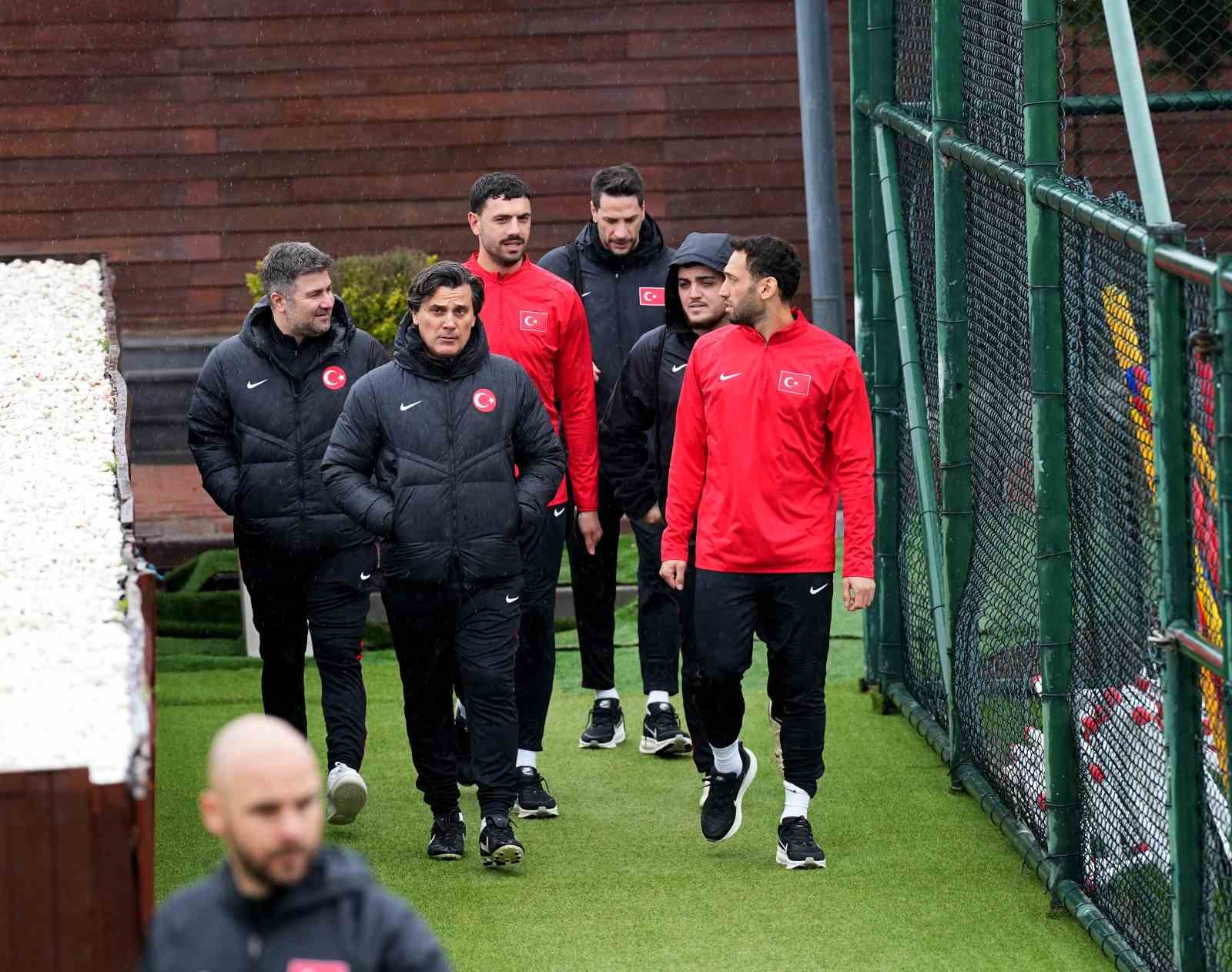 Trendyol Süper Lig: Kasımpaşa: 1 - Kayserispor: 0 (Maç devam ediyor)
