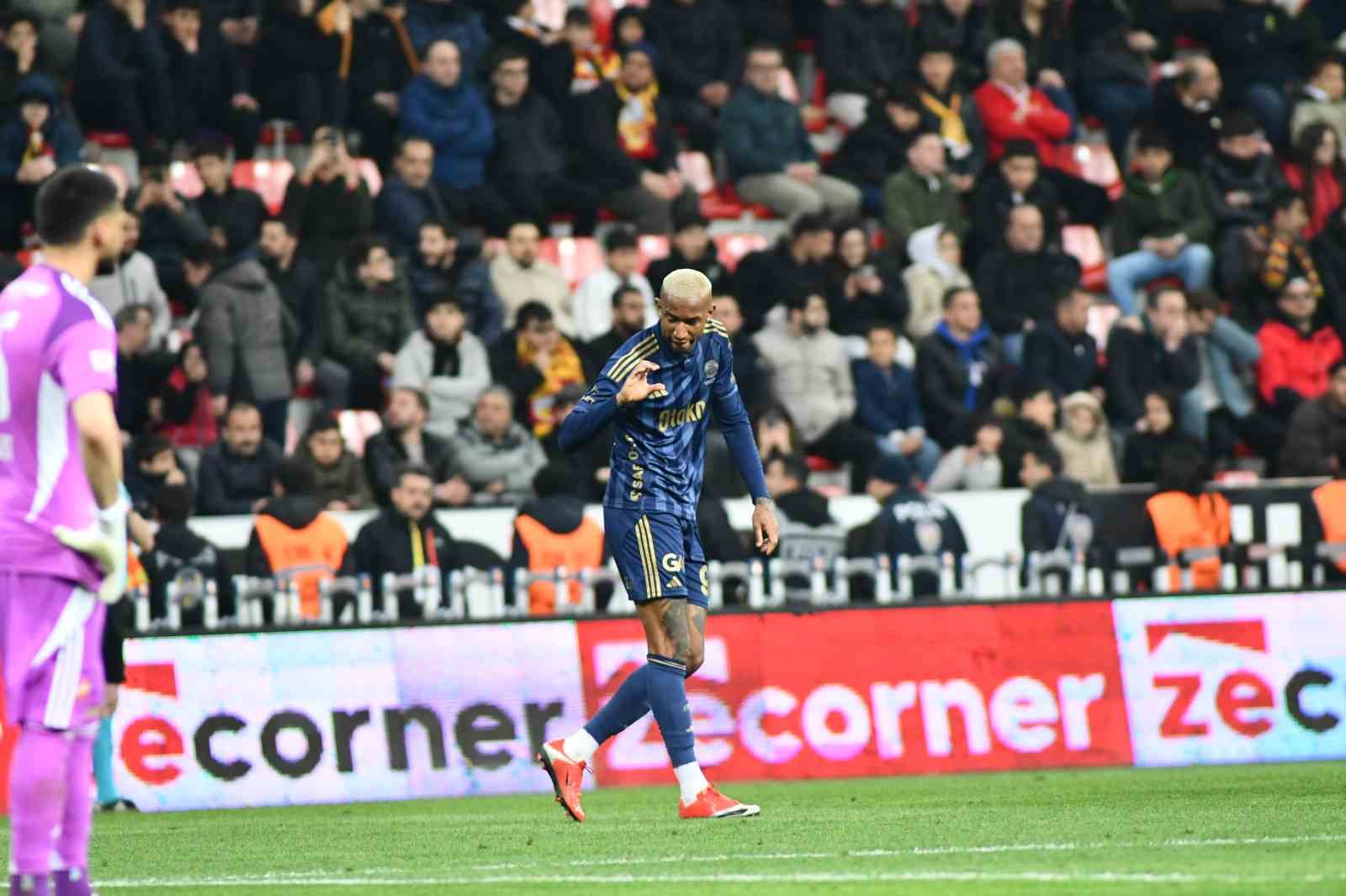 Trendyol Süper Lig: Kayserispor: 0 - Fenerbahçe: 4 (Maç sonucu)
