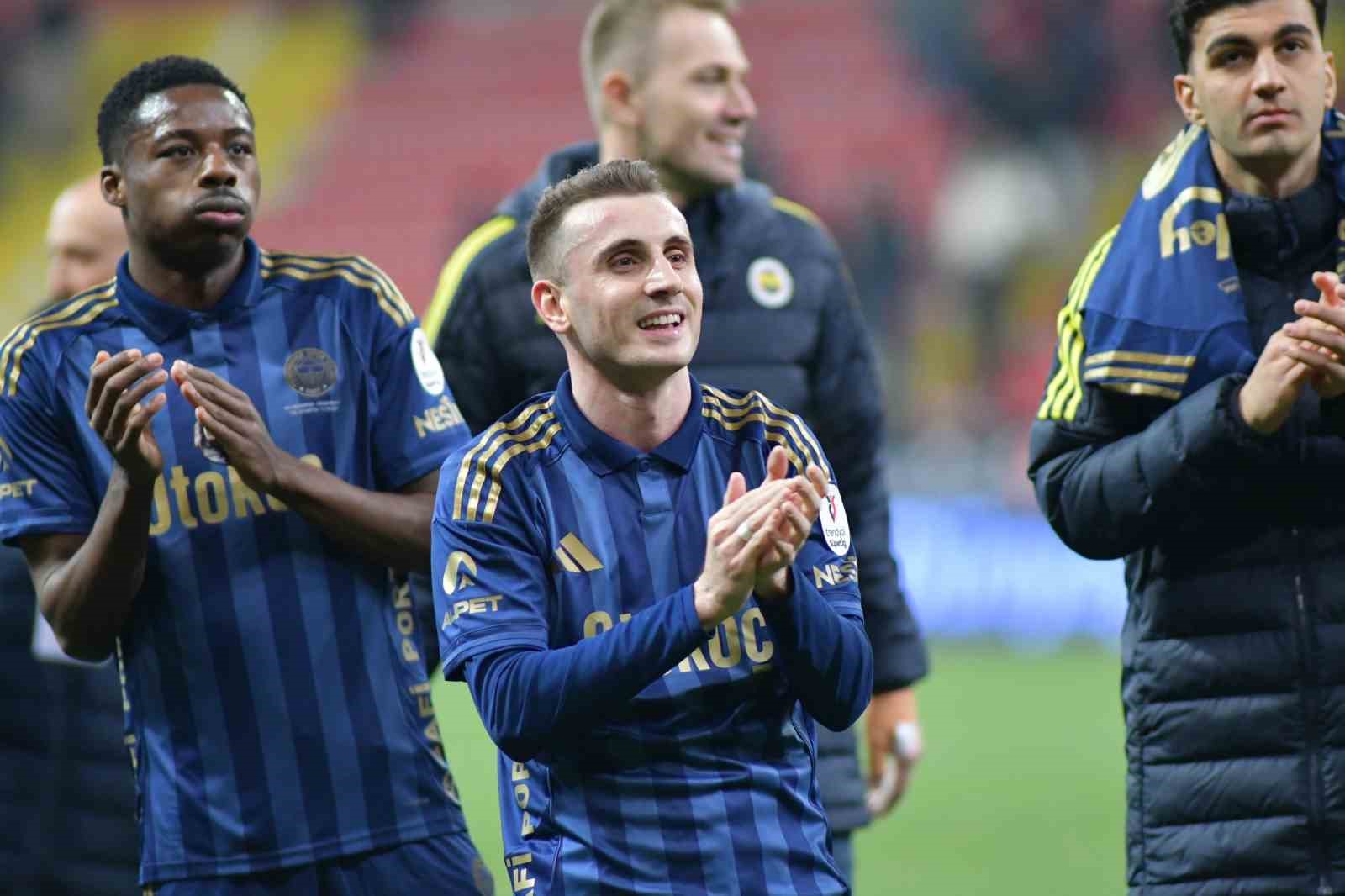 Trendyol Süper Lig: Kayserispor: 0 - Fenerbahçe: 4 (Maç sonucu)
