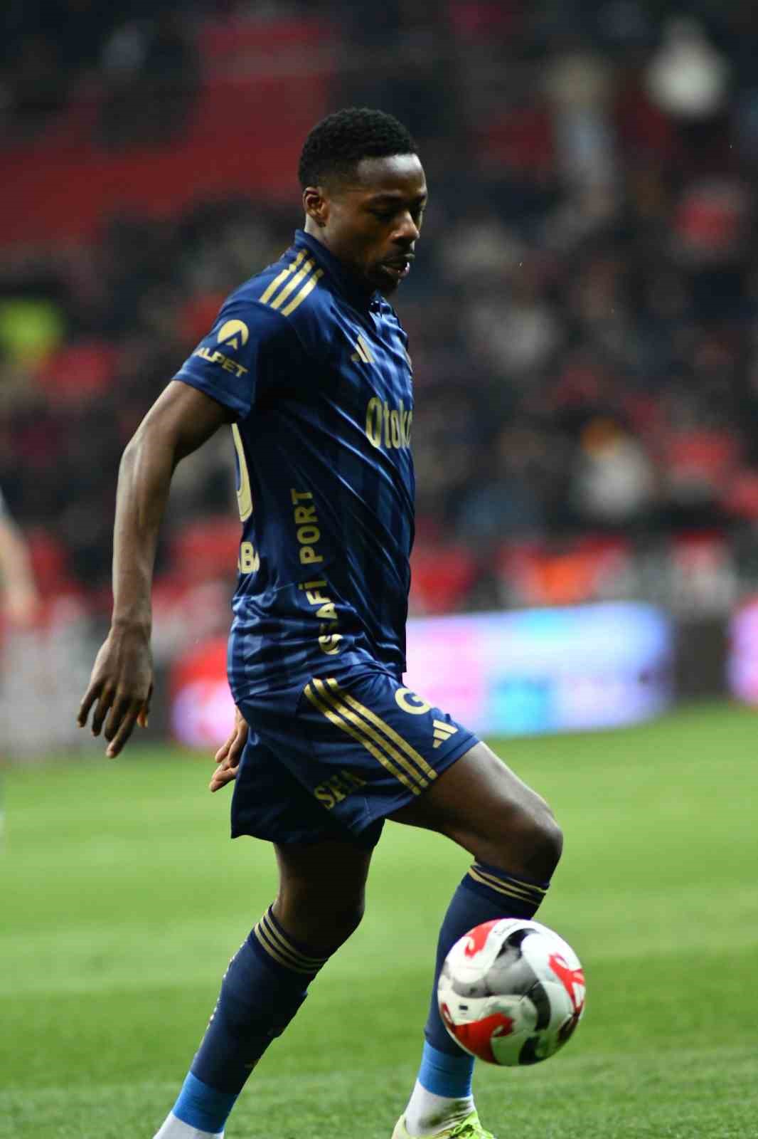 Trendyol Süper Lig: Kayserispor: 0 - Fenerbahçe: 4 (Maç sonucu)
