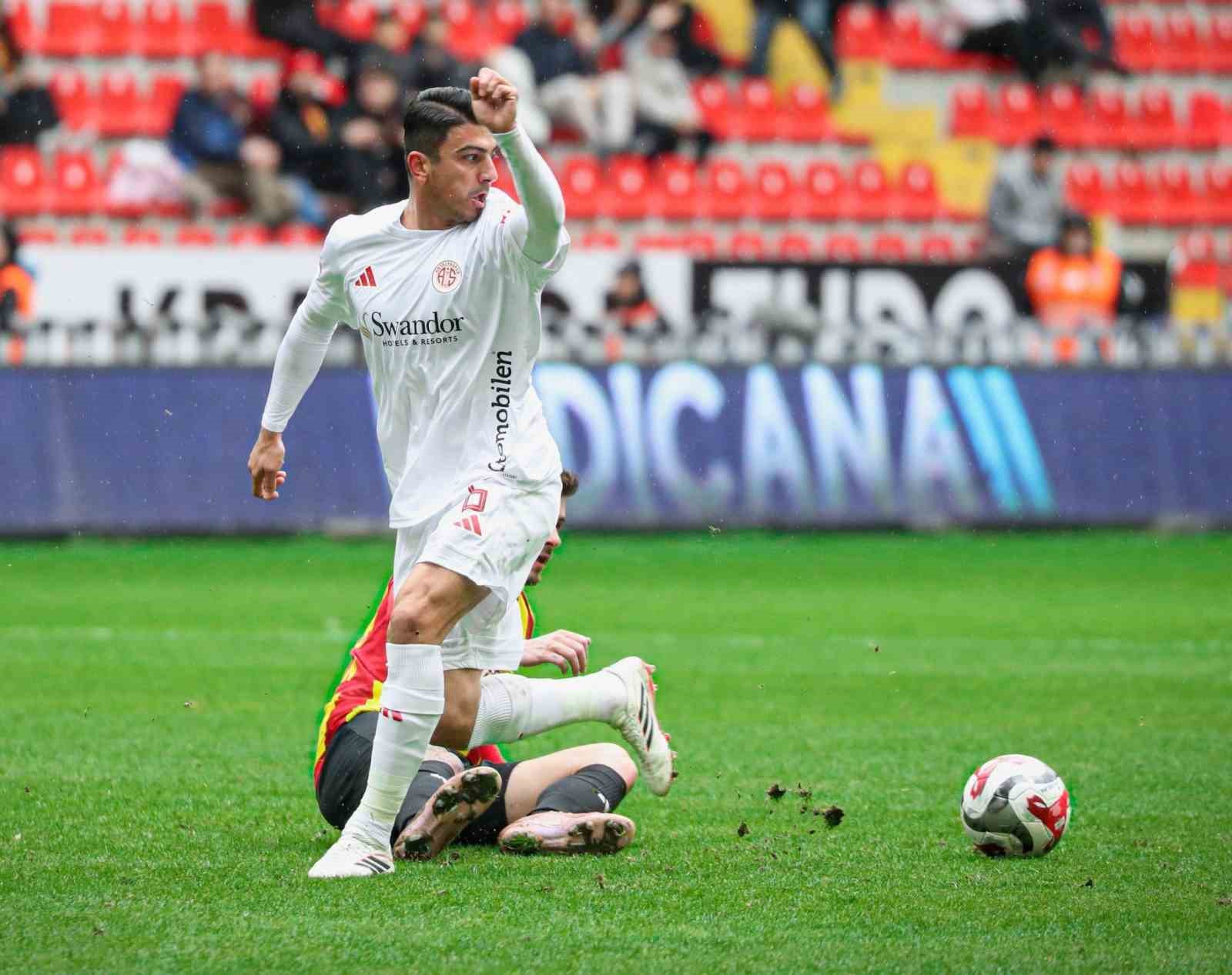 Trendyol Süper Lig: Kayserispor: 1 - Antalyaspor: 0 (Maç sonucu)
