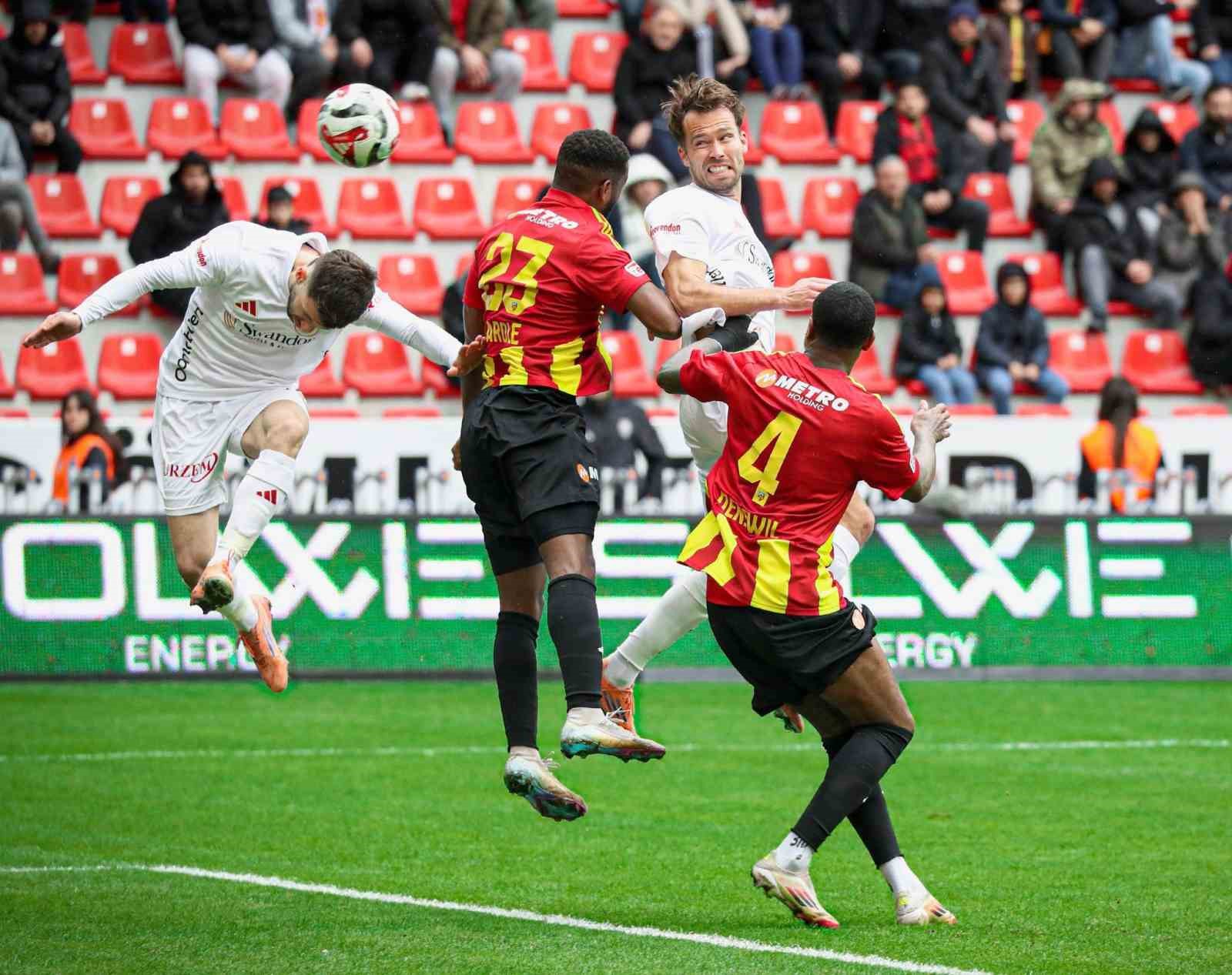 Trendyol Süper Lig: Kayserispor: 1 - Antalyaspor: 0 (Maç sonucu)
