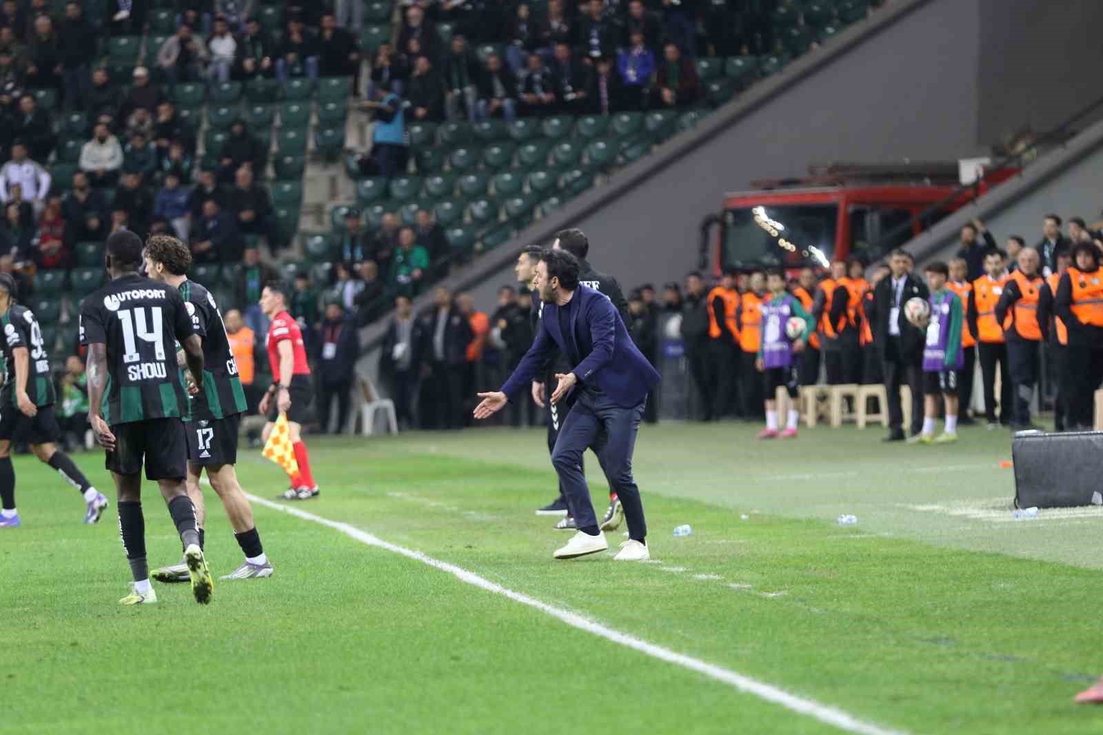 Trendyol Süper Lig: Kocaelispor: 0 - Başakşehir: 0 (Maç Sonucu)
